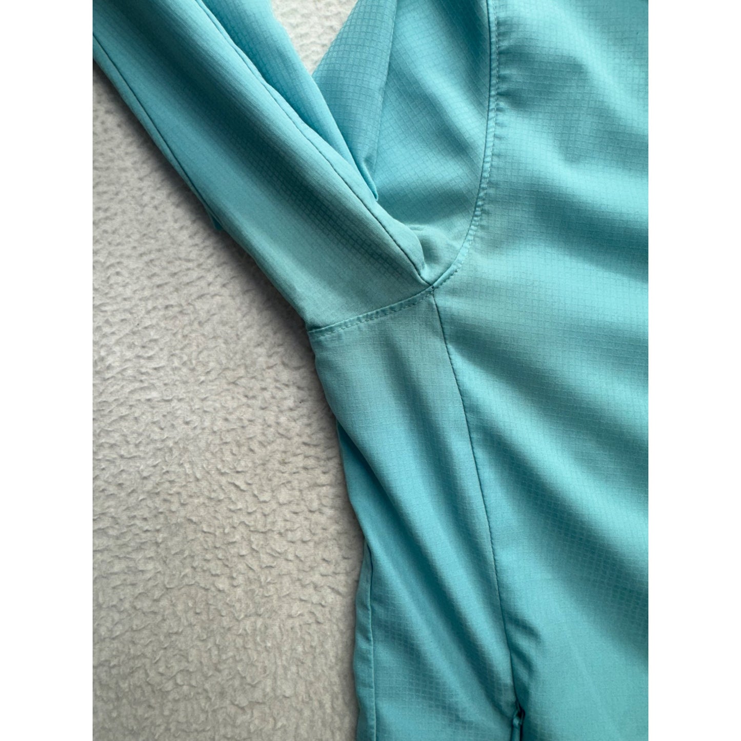 Columbia PFG Omni-Shade Long Sleeve Turquoise Fishing Shirt Womens Size S #9583