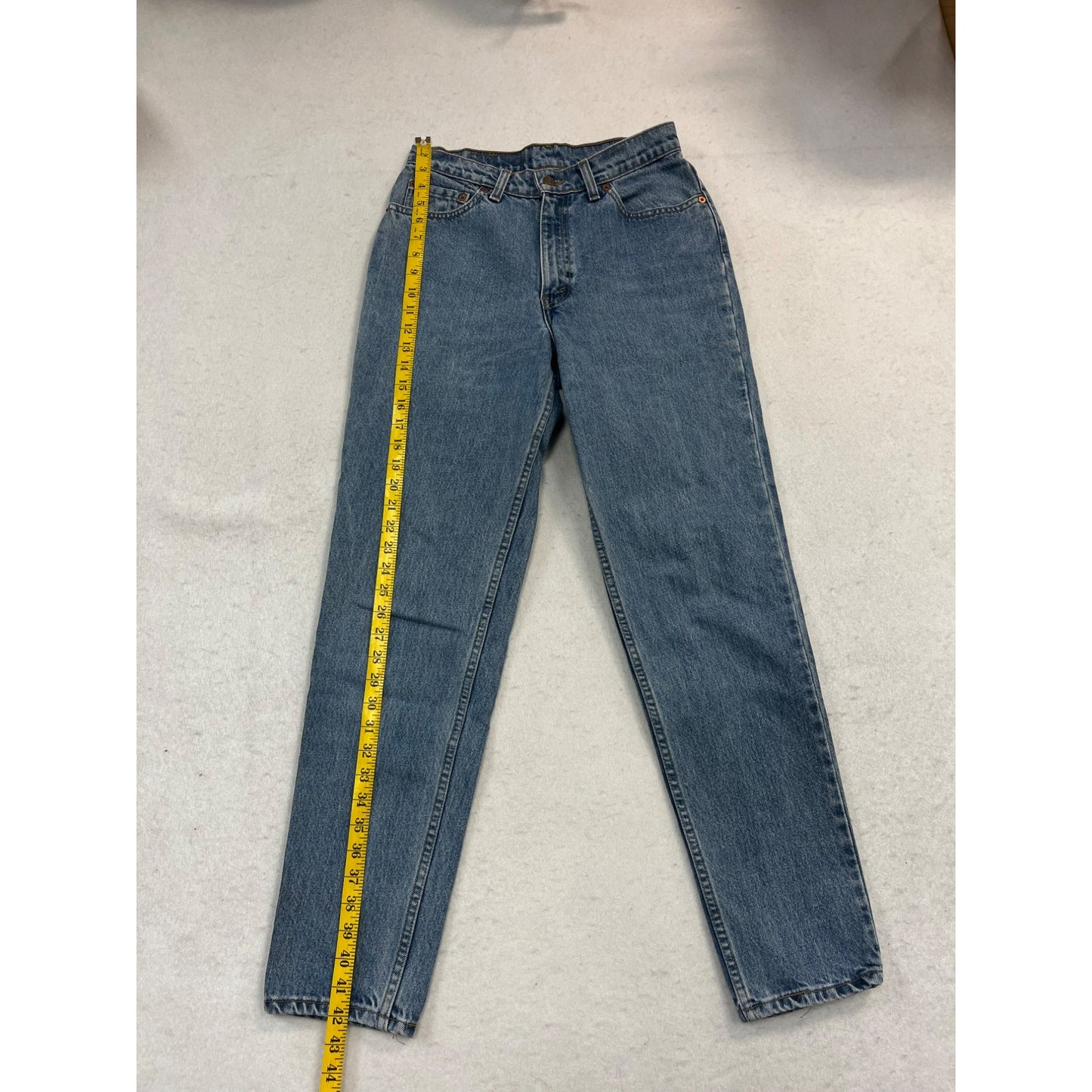 Vintage Women’s Levi’s Mom Jeans #2507