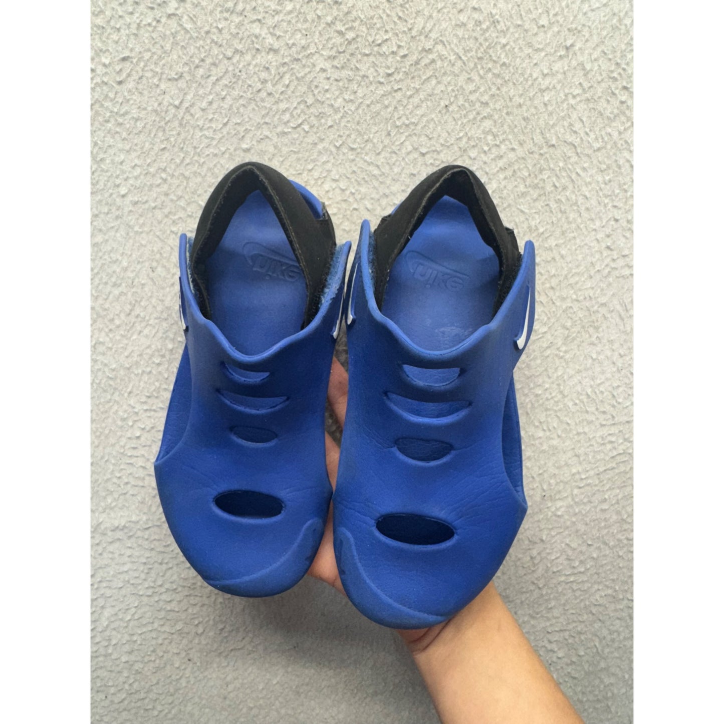 Nike Blue & Black Open-Toe Sandals With Cutout Design & Rubber Soles #9815