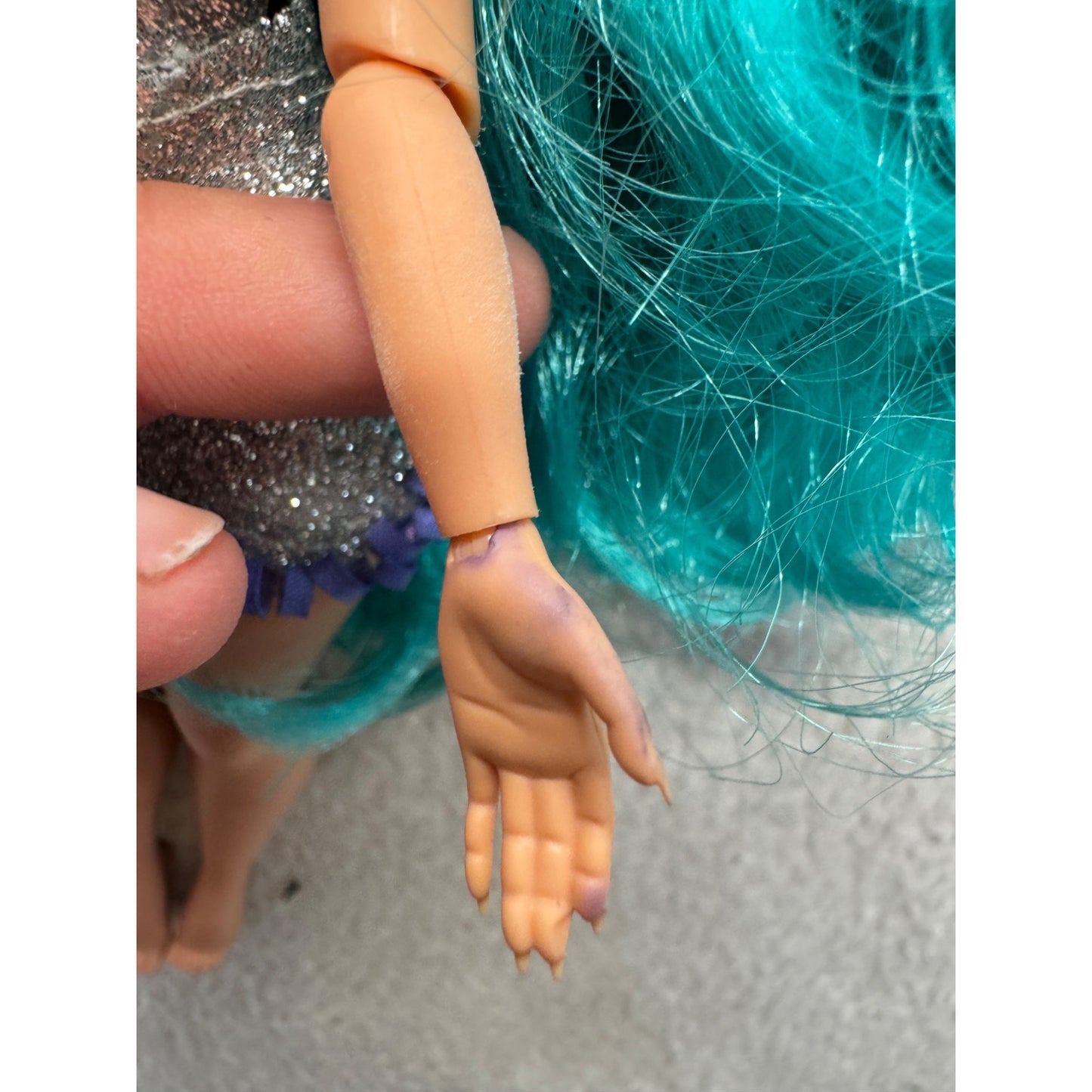 LOL Surprise Doll With Teal Hair & Glitter Silver Dress #9956