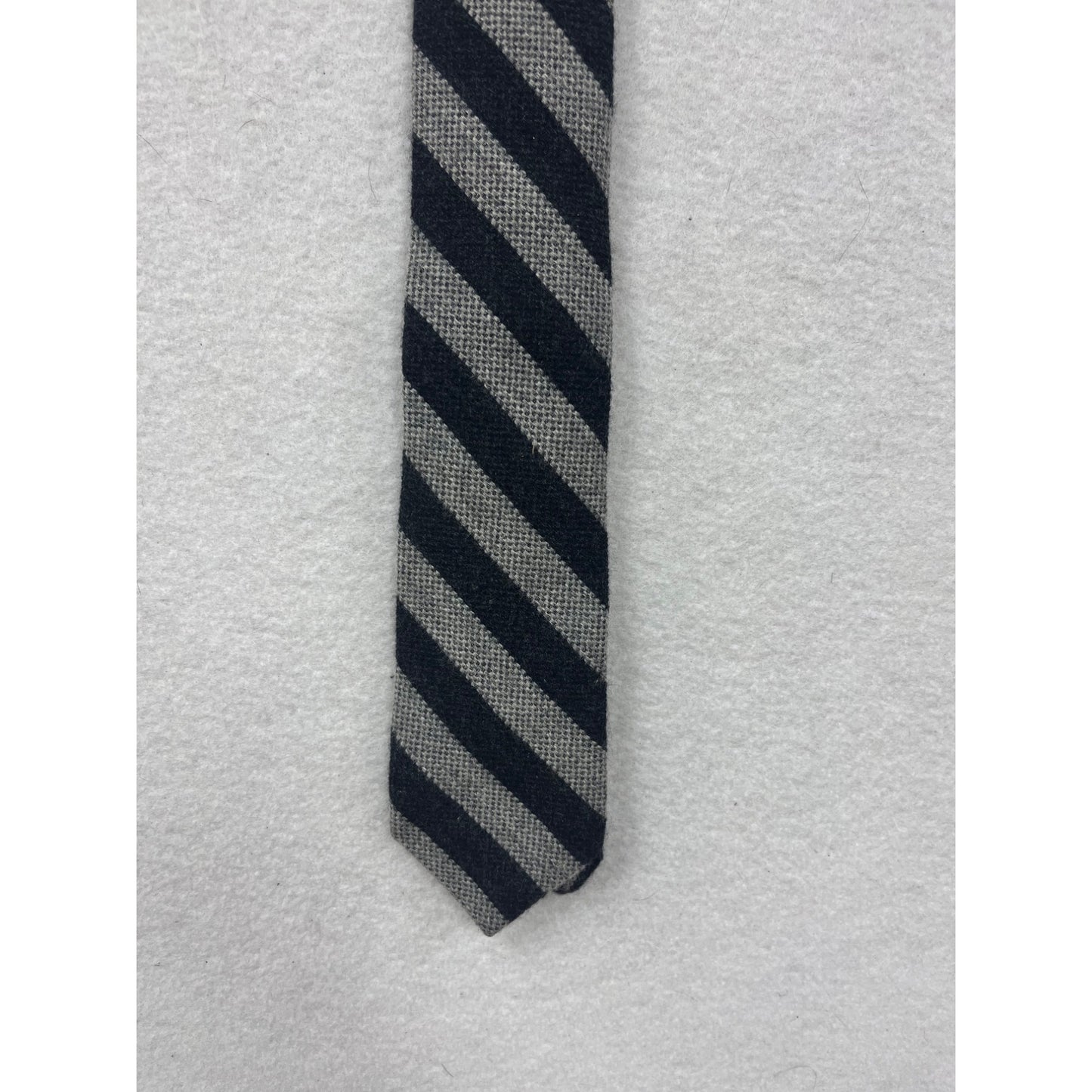 Gitman Bros Striped Silk & Cashmere Tie Black & Gray Made In USA #8632