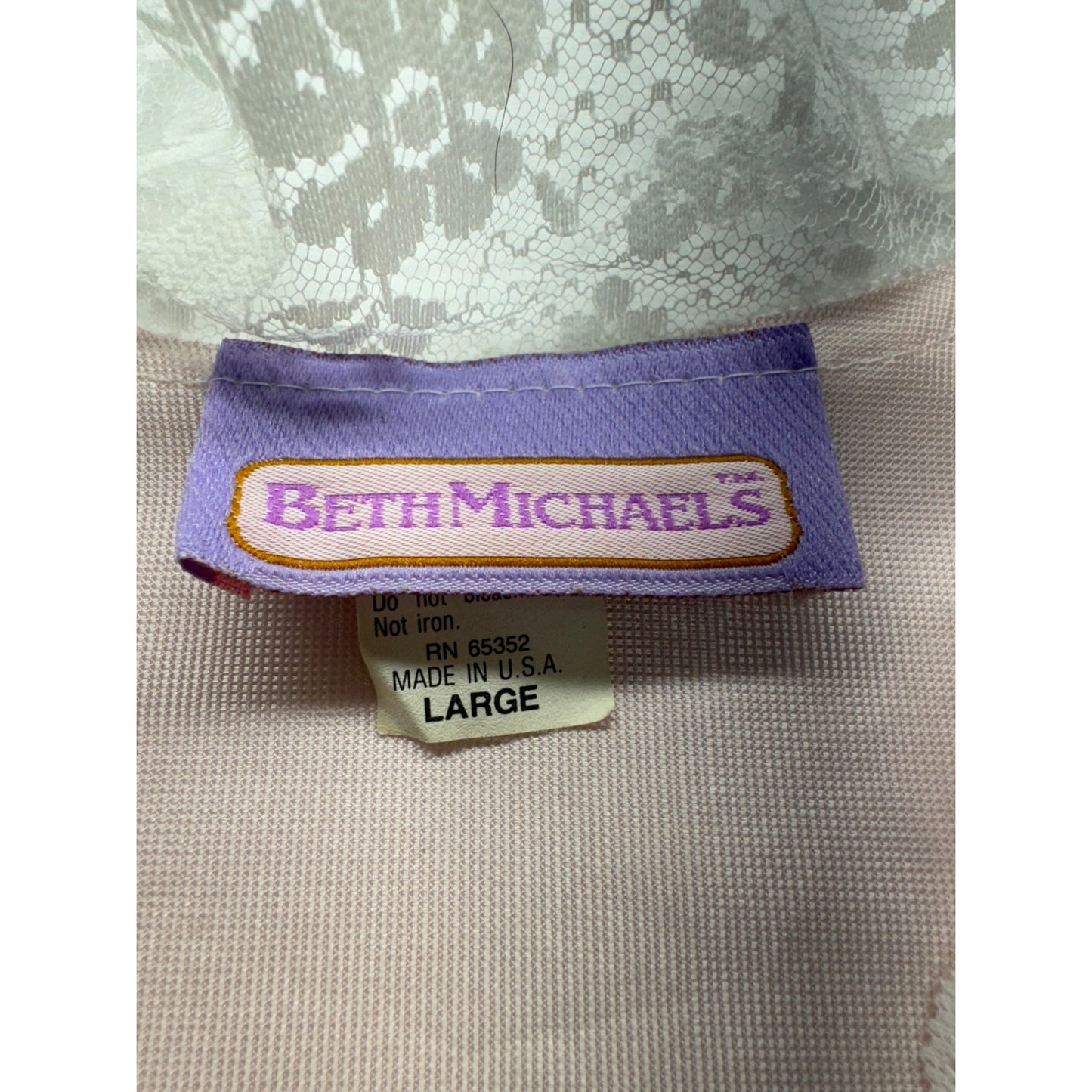 Vintage Beth Michaels Robe #5067