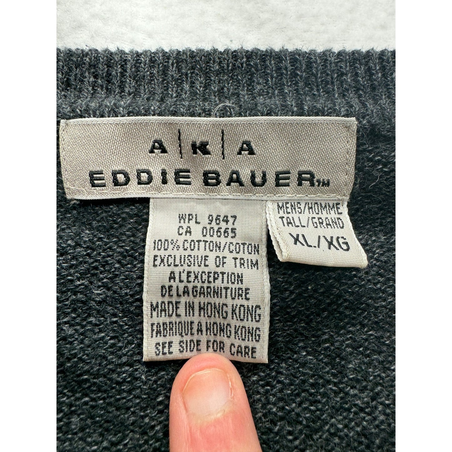 Men’s Eddie Bauer sweater #5224