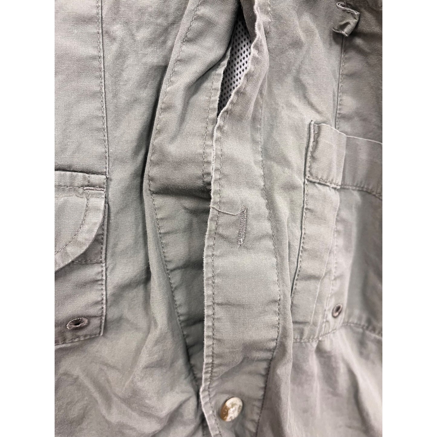 Columbia XL Short-Sleeve Button-Up Fishing Shirt #8788