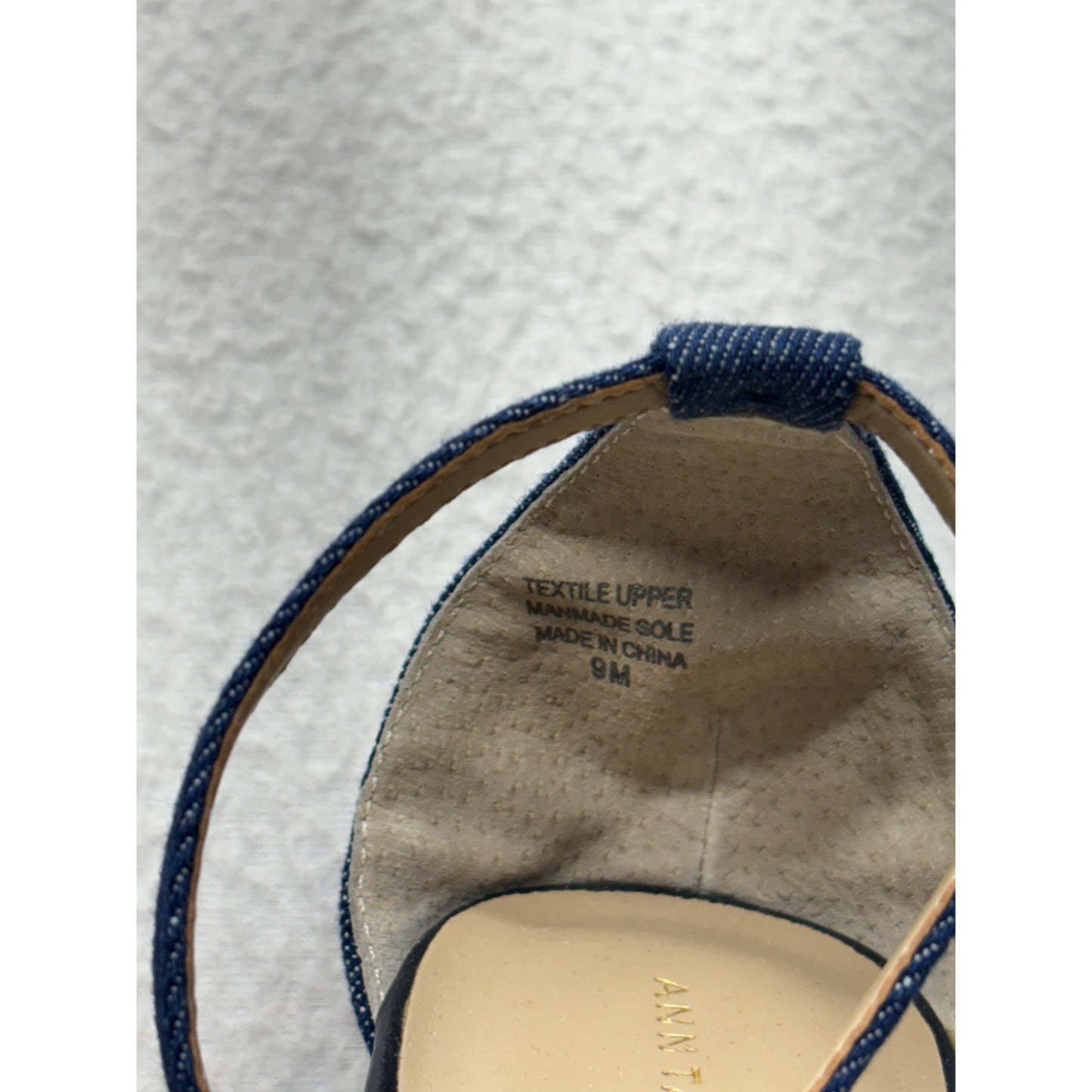 Ann Taylor Denim Block Heel Floral Embroidered Pumps #7634