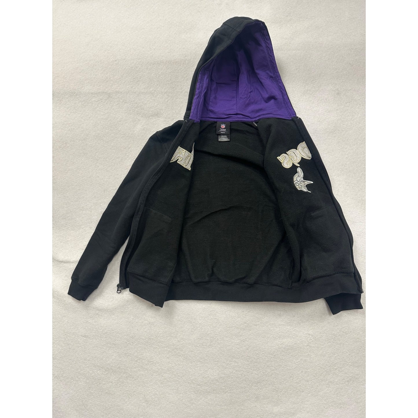 NFL Vikings Youth Black Hoodie Jacket With Purple Lining & Logo Size L 14/16 6486