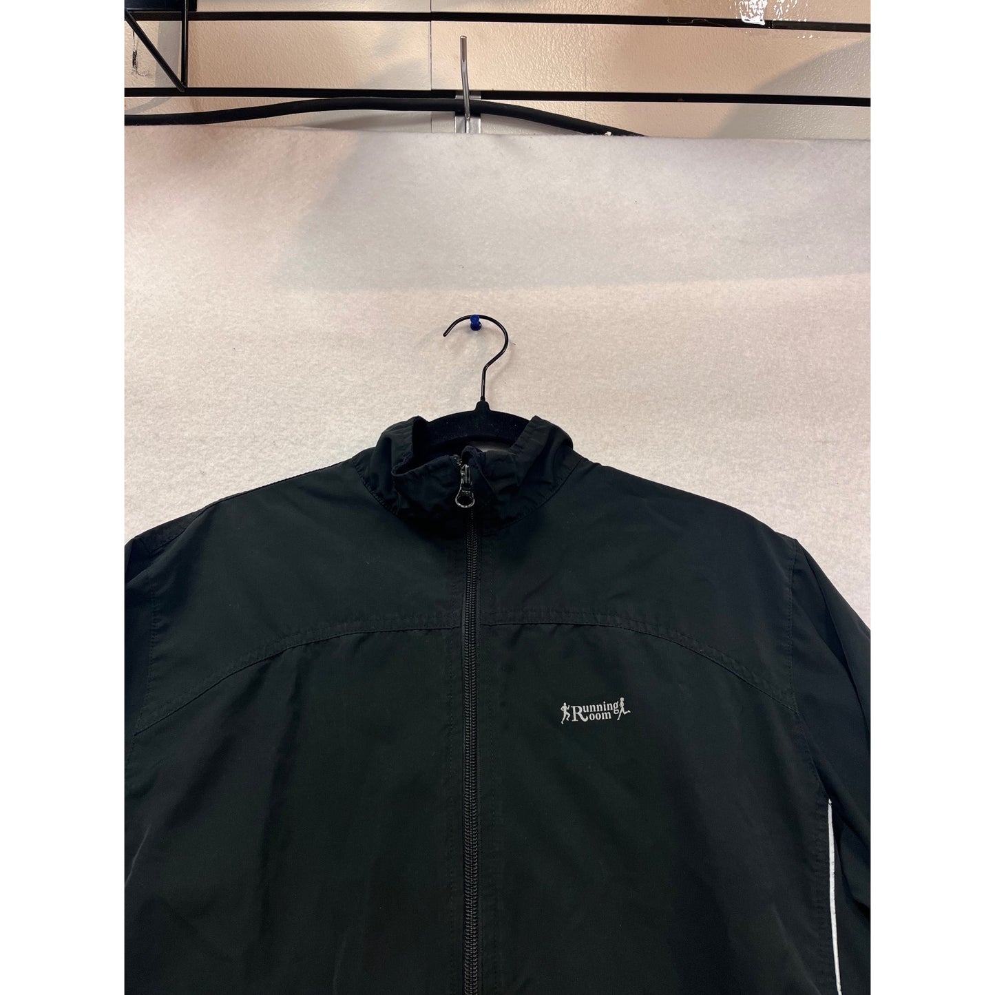 Running Room Fit-Wear Black Windbreaker Jacket M #982A