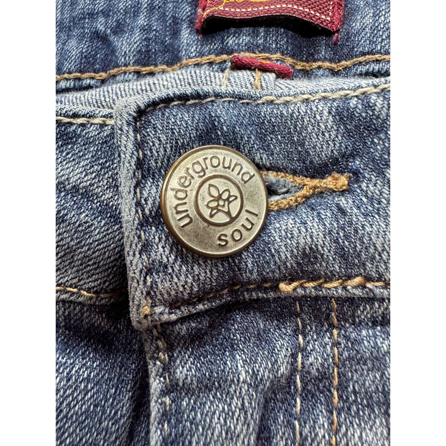 Underground Soul Flare-Leg Jeans Size 5 Medium Wash Embroidered pockets #17B