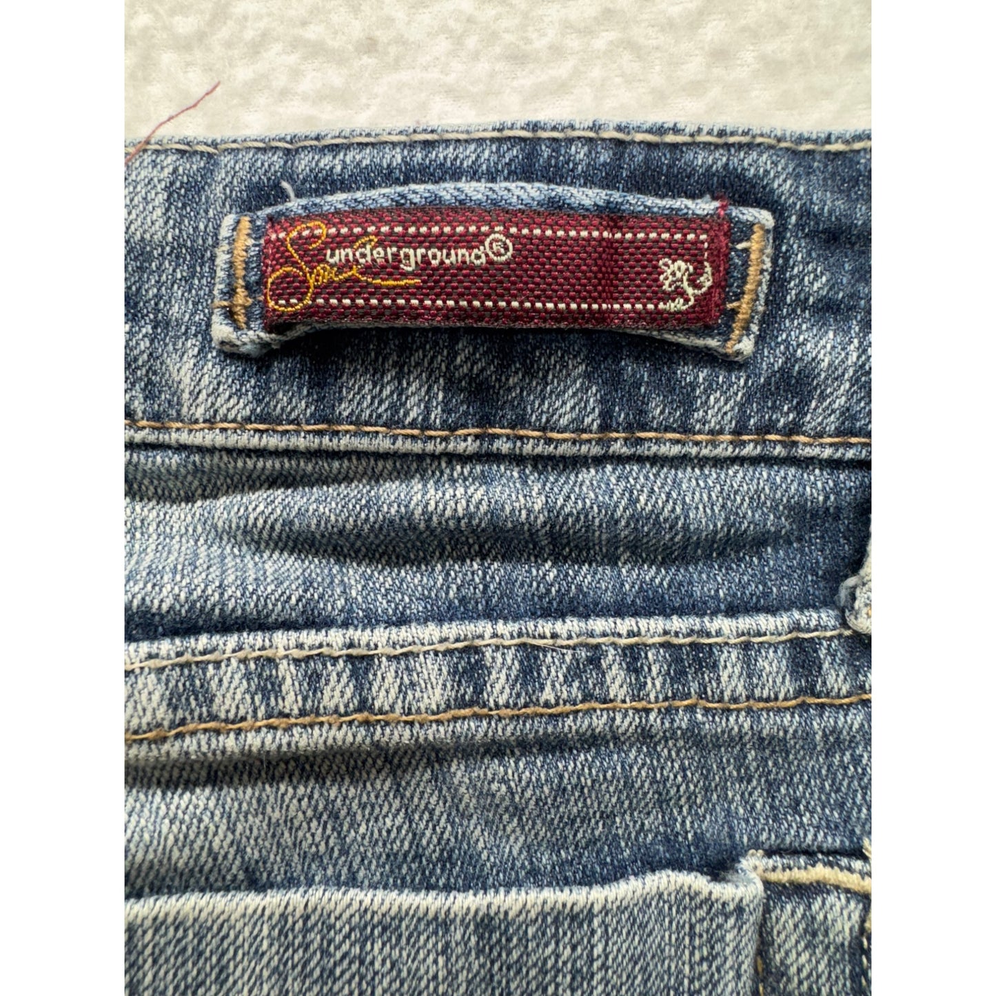 Underground Soul Flare-Leg Jeans Size 5 Medium Wash Embroidered pockets #17B