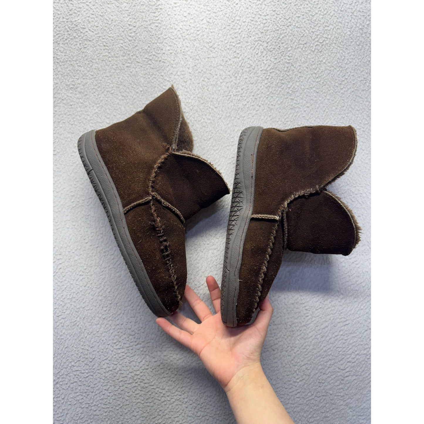 Brown Suede Moccasin-Style Faux Fur-Lined Slippers W Rubber Soles Size 10 #9615