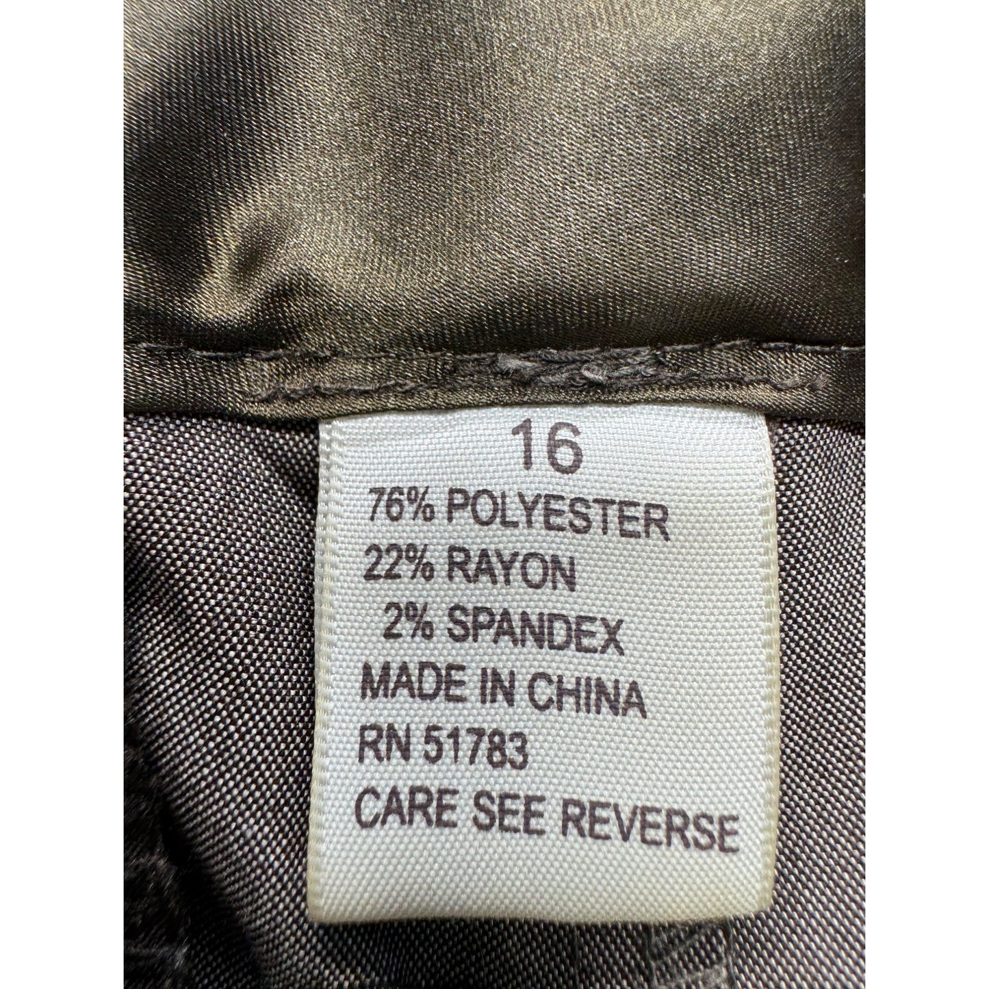Maurices Gray Dress Shorts Size 16 Polyester Blend 29" Inseam #194B