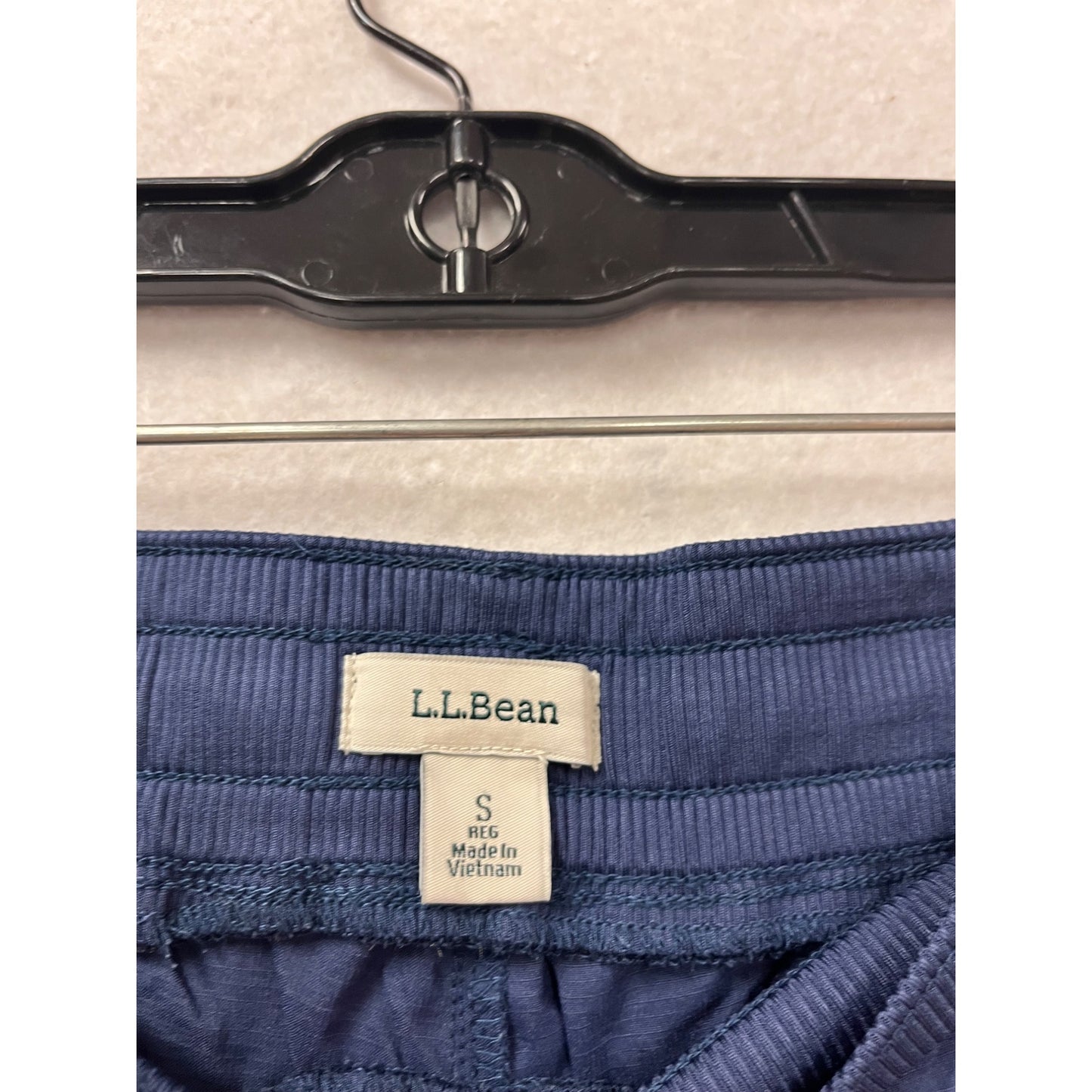 L.L. Bean Nylon/Spandex Cargo Pants Small #417A