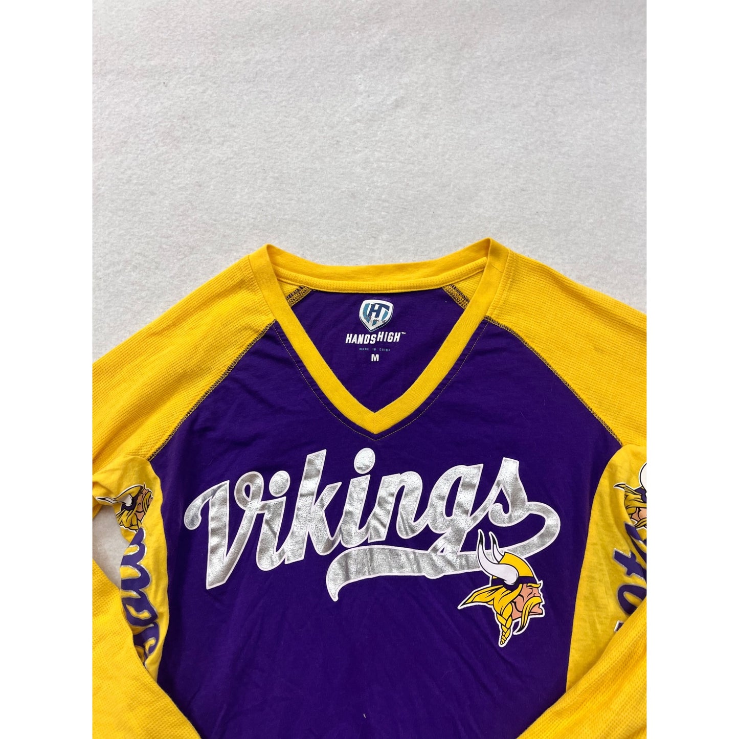 Womens Hands High Minnesota Vikings Long Sleeve Raglan Shirt Size M #8801