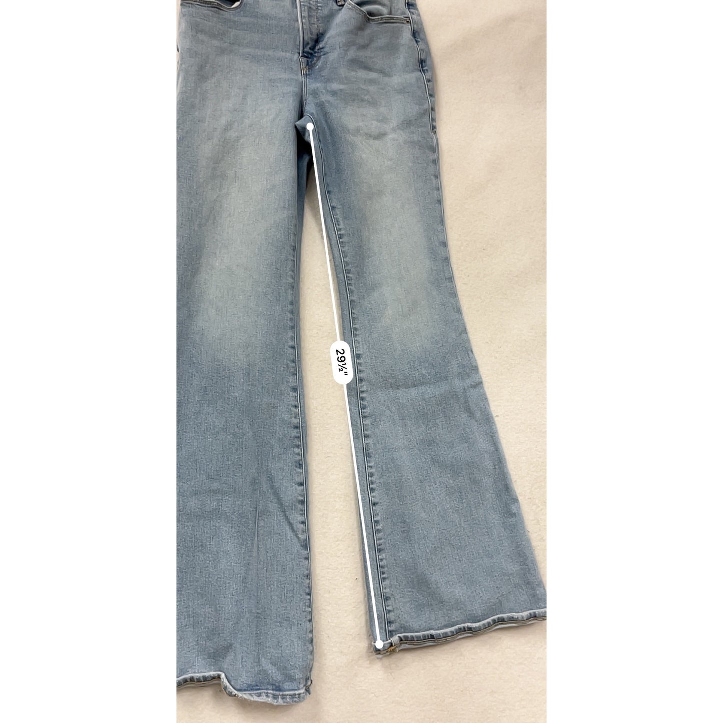 Good American Flare Jeans Size 8/29 Light Wash #8774