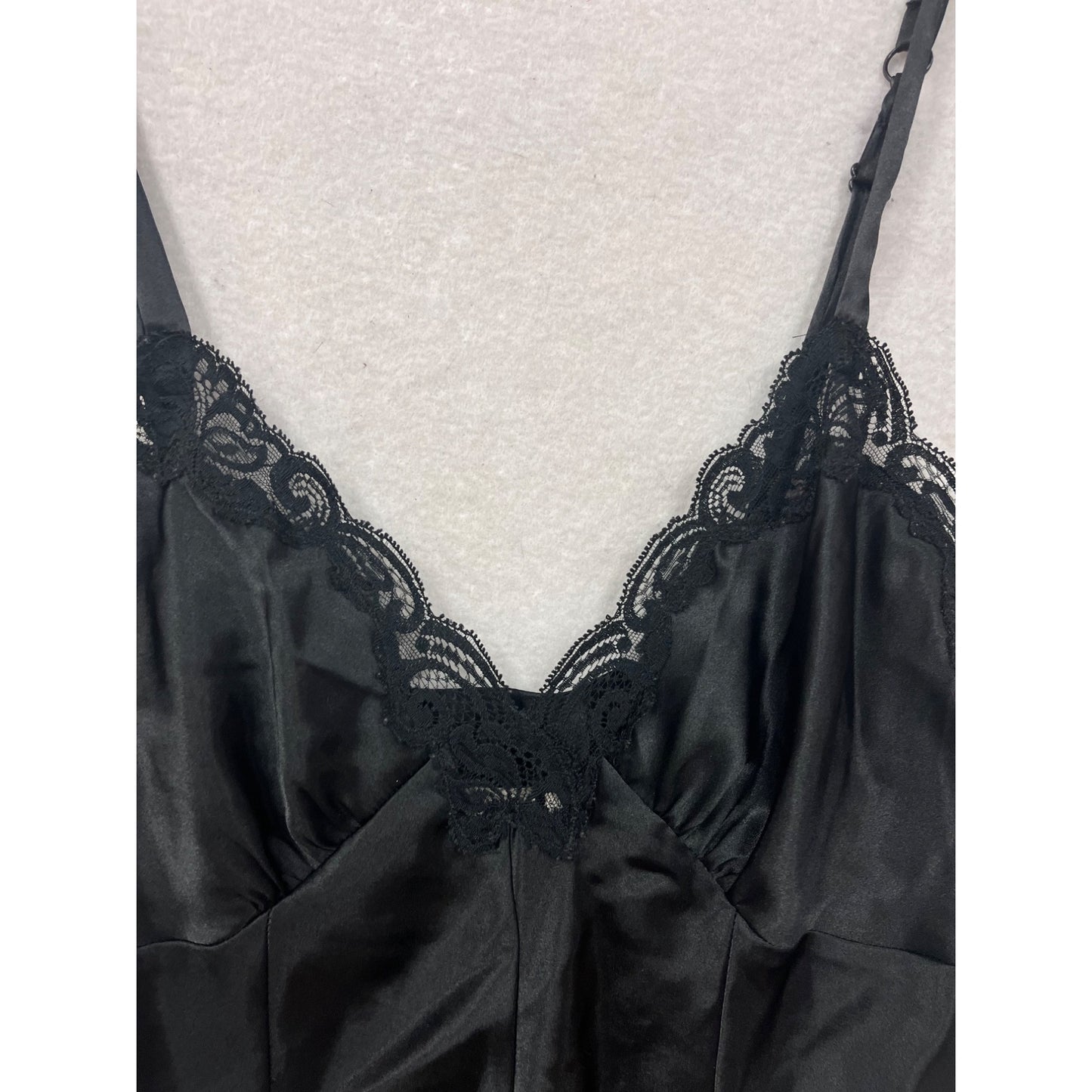 Cacique Womens Black Satin & Lace Chemise Lingerie Nightgown With Adjustable Straps Size M #8799