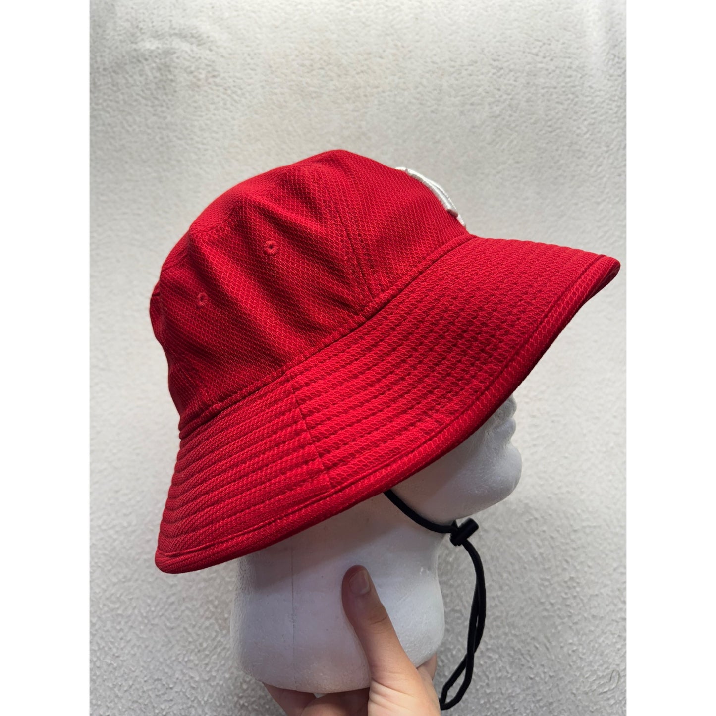 New York Yankees Red Mesh Wide Brim Bucket Hat with Adjustable Chin Strap #63B