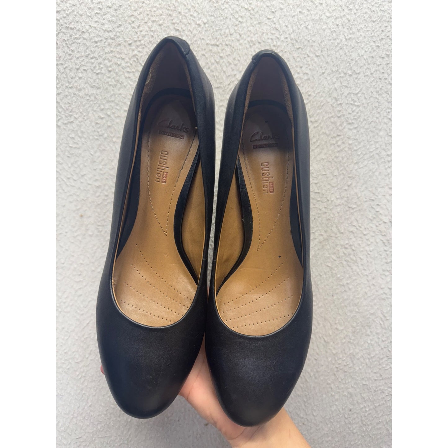 Clarks Black Leather Cushioned Heels Classic Round Toe Comfort Pumps #9811