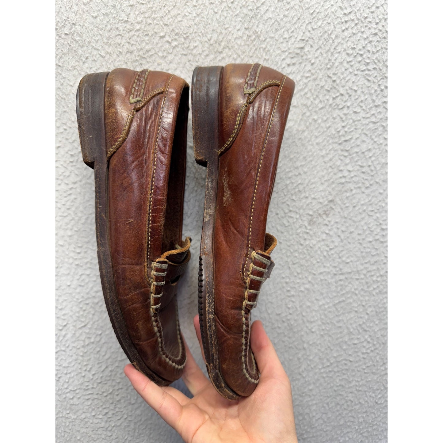 Cole Haan Mens Brown Leather Loafers With Stitched Details 9443