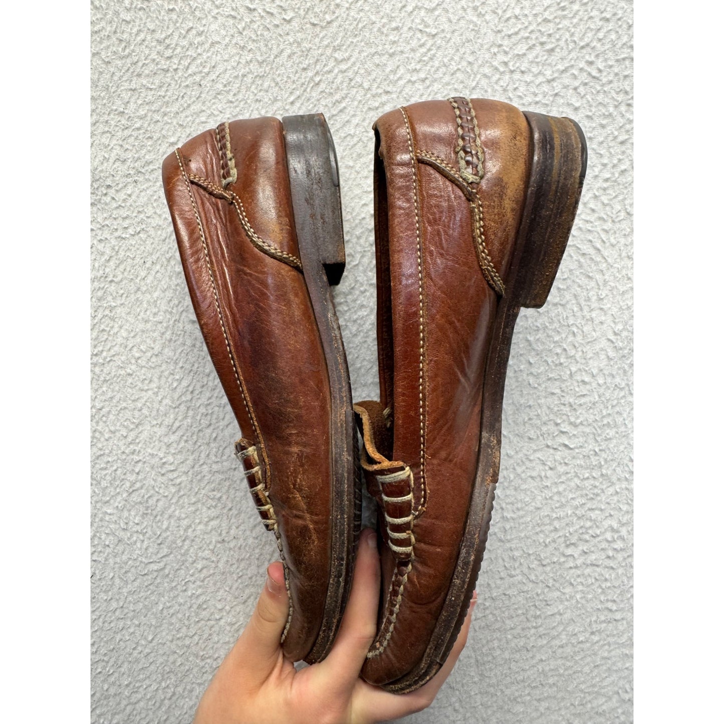 Cole Haan Mens Brown Leather Loafers With Stitched Details 9443