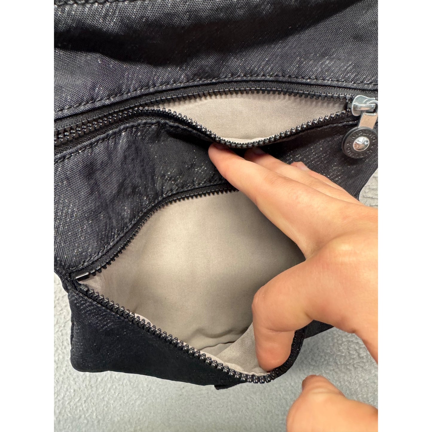 Kipling Small Crossbody Bag With Adjustable Strap Black Nylon #9515