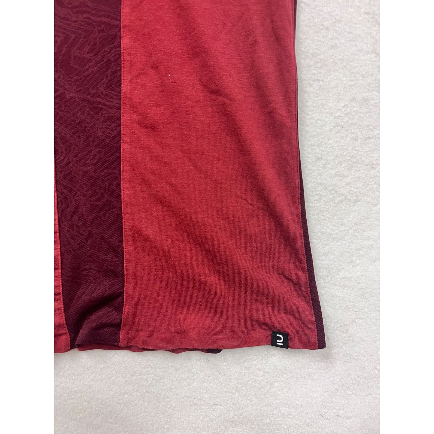 Womens Red & Burgundy Athletic Top With Mesh Back Detail - Small Size #6803