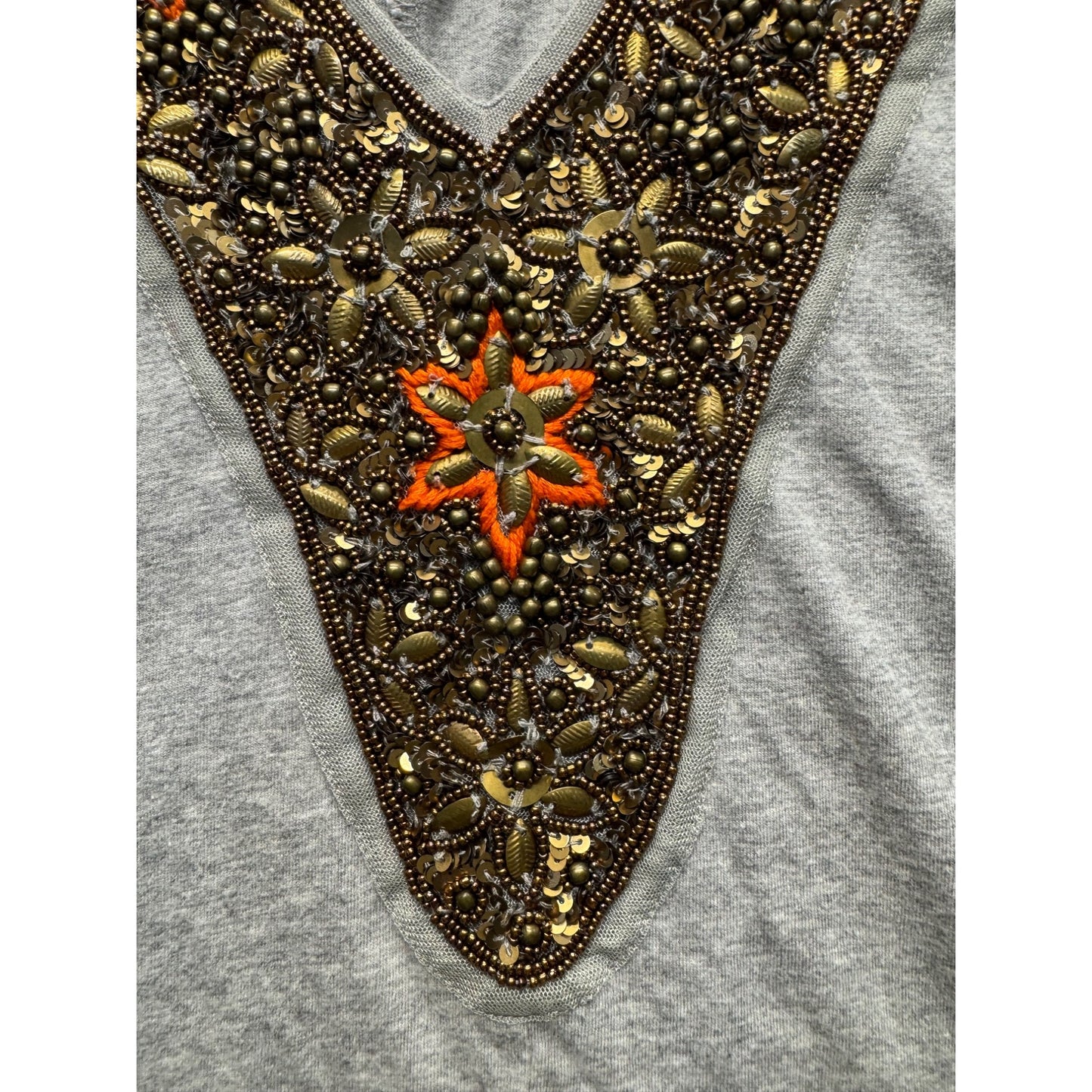 Rudi Embellished Gray Top With Beaded V-Neck Design Size S #217B