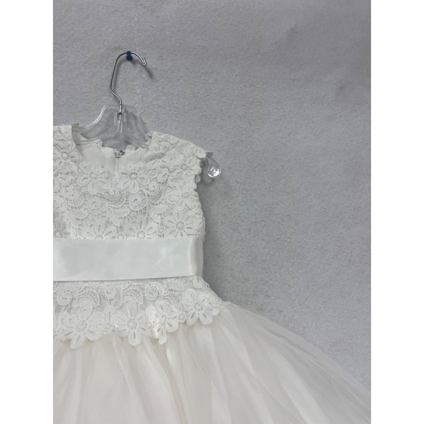 Joan Calabrese White Lace & Tulle Flower Girl Dress Size 2 #761A