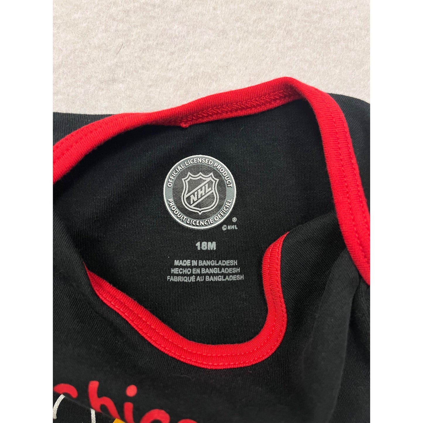 Chicago Blackhawks Baby Bodysuit 18M Officially Licensed NHL #6546
