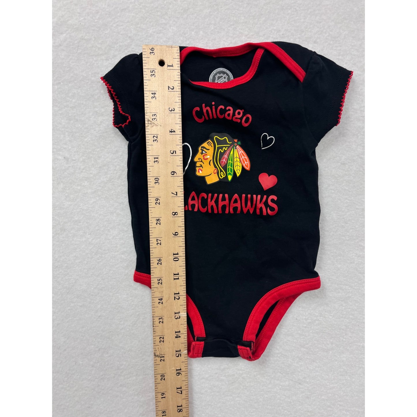 Chicago Blackhawks Baby Bodysuit 18M Officially Licensed NHL #6546