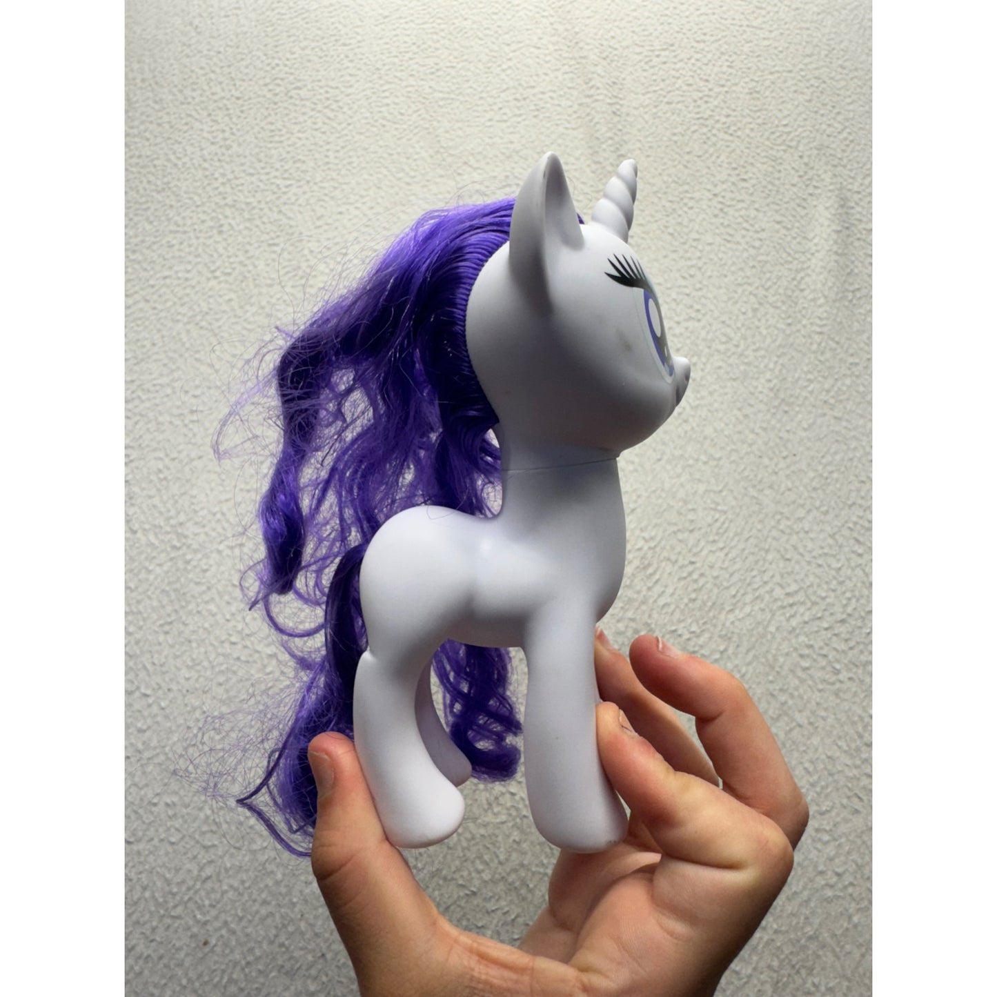My Little Pony Rarity Figure With Curly Purple Hair & Blue Diamond Detail #9872