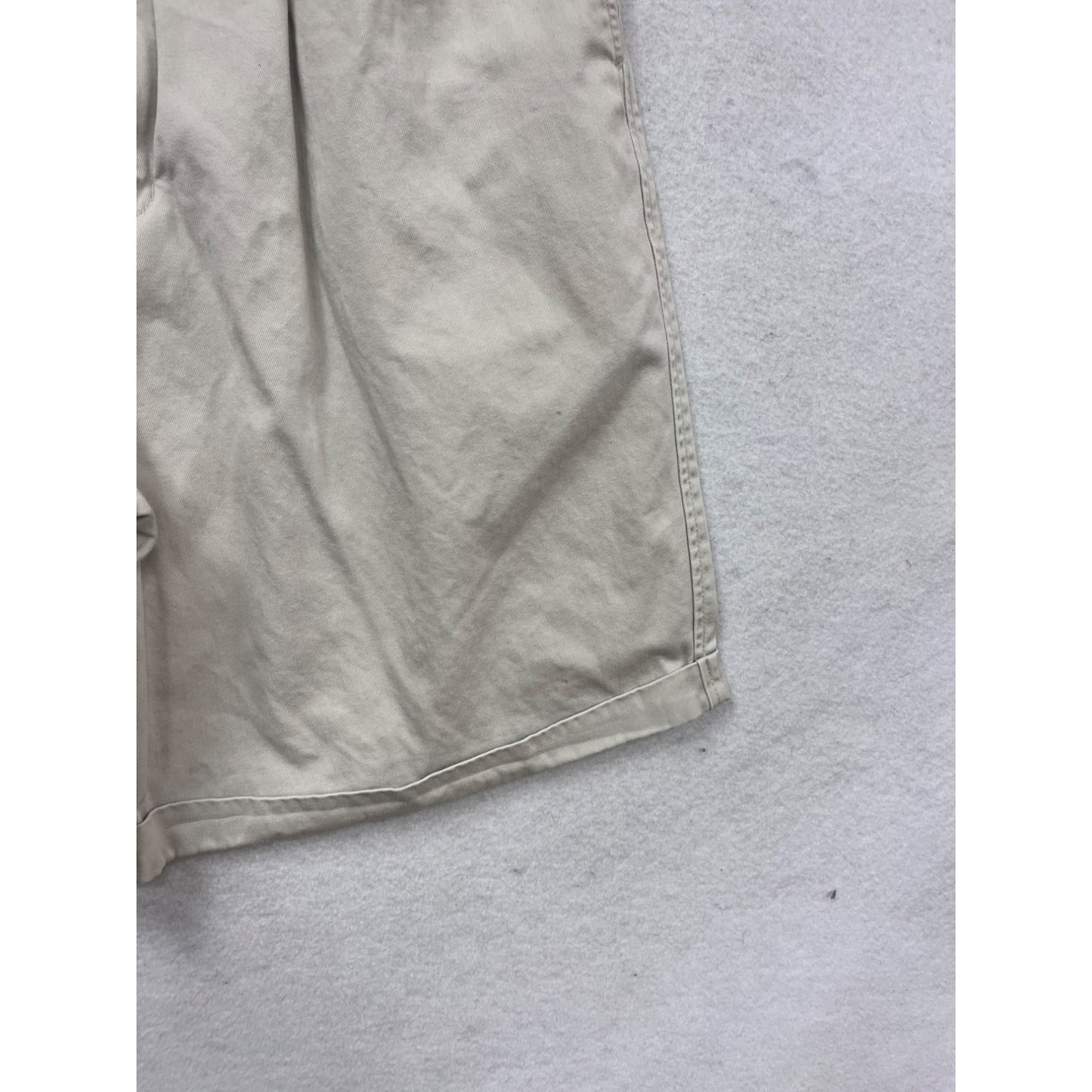 Eddie Bauer Beige Pleated Cotton Shorts Size 14 #567A