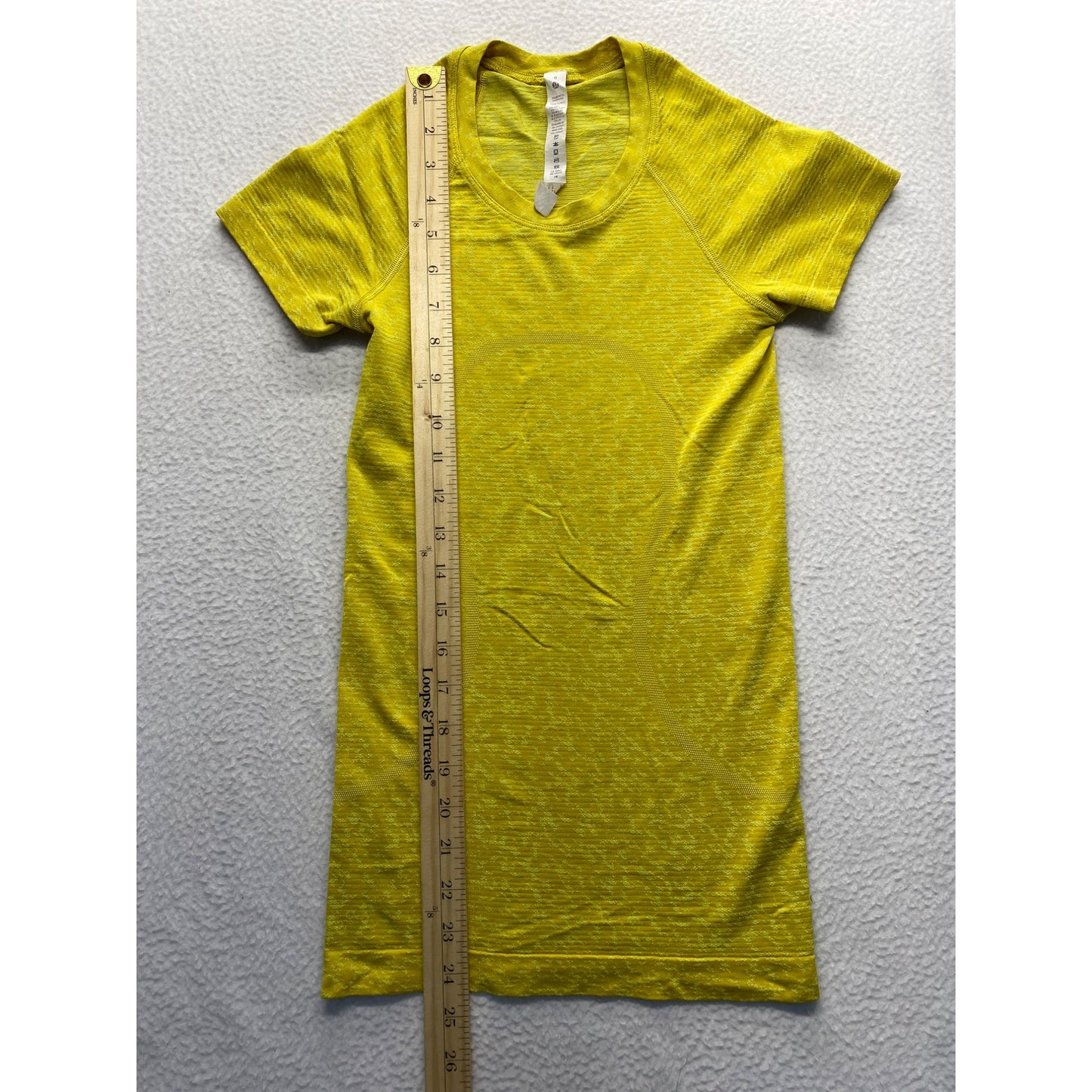 Women’s  Lululemon swiftly tech short sleeve top #5479