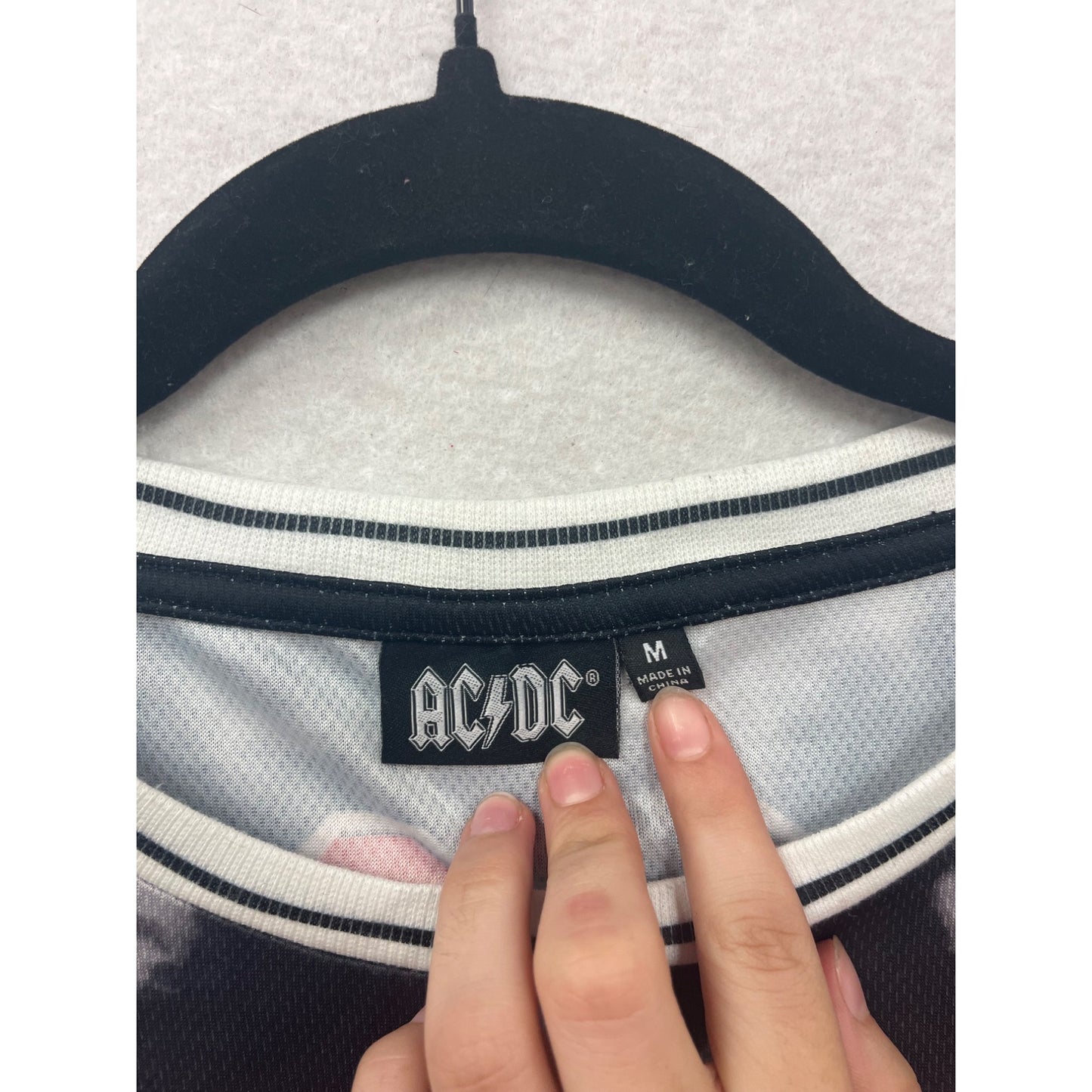 AC/DC 1980 Hells Bells Medium Graphic Sleeveless Tank Top #8722