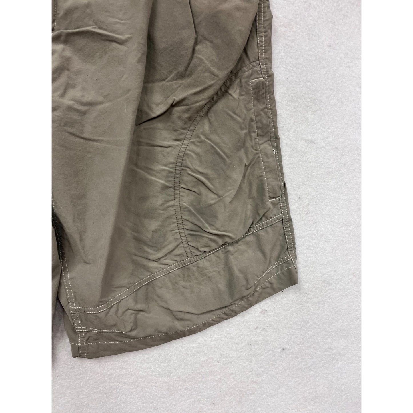 Kuhl Outdoor Hiking Shorts Khaki Cargo Pockets Size 38 #793A