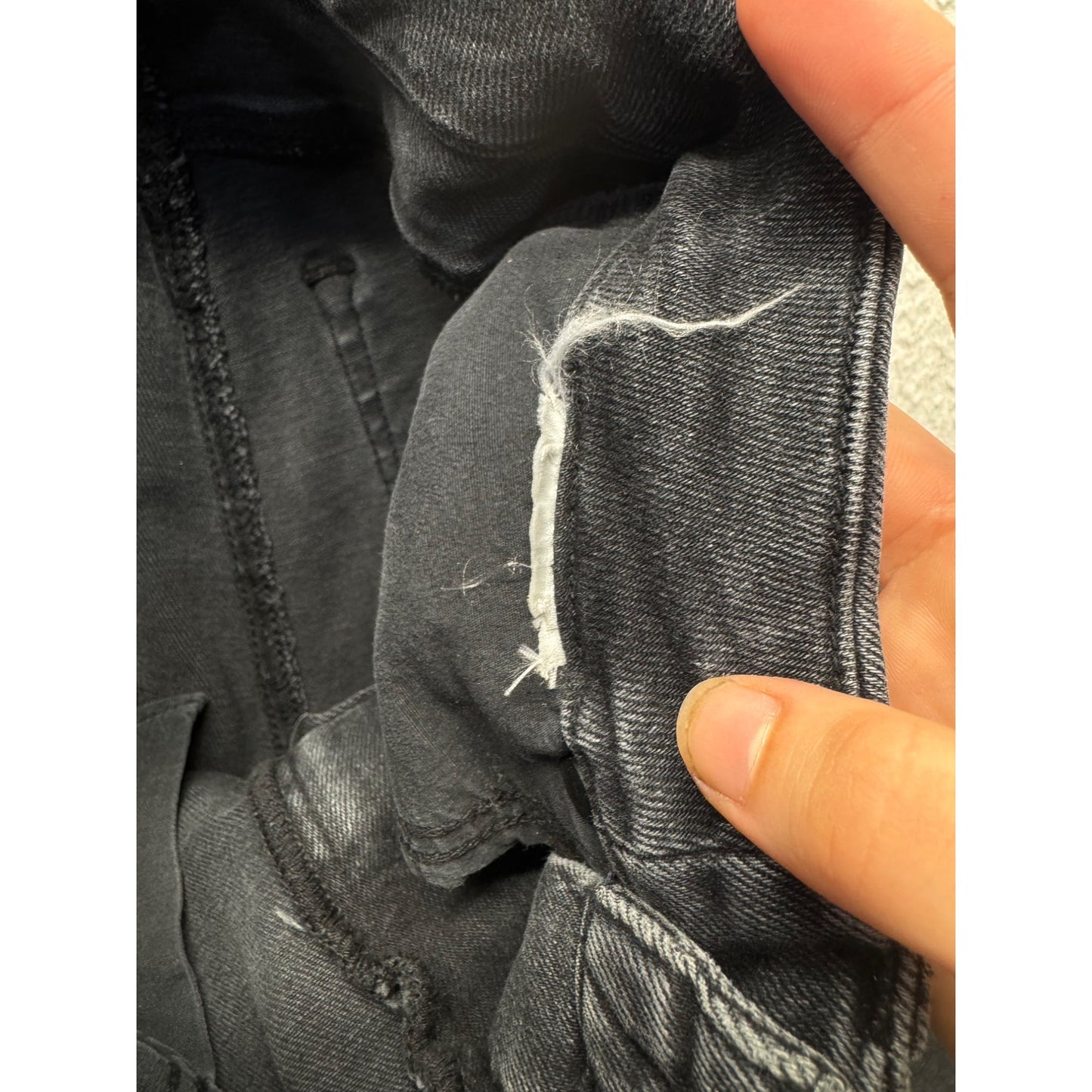 Good American Frayed Hem Skinny Black Denim Jeans Size 00-4 Womens #9523