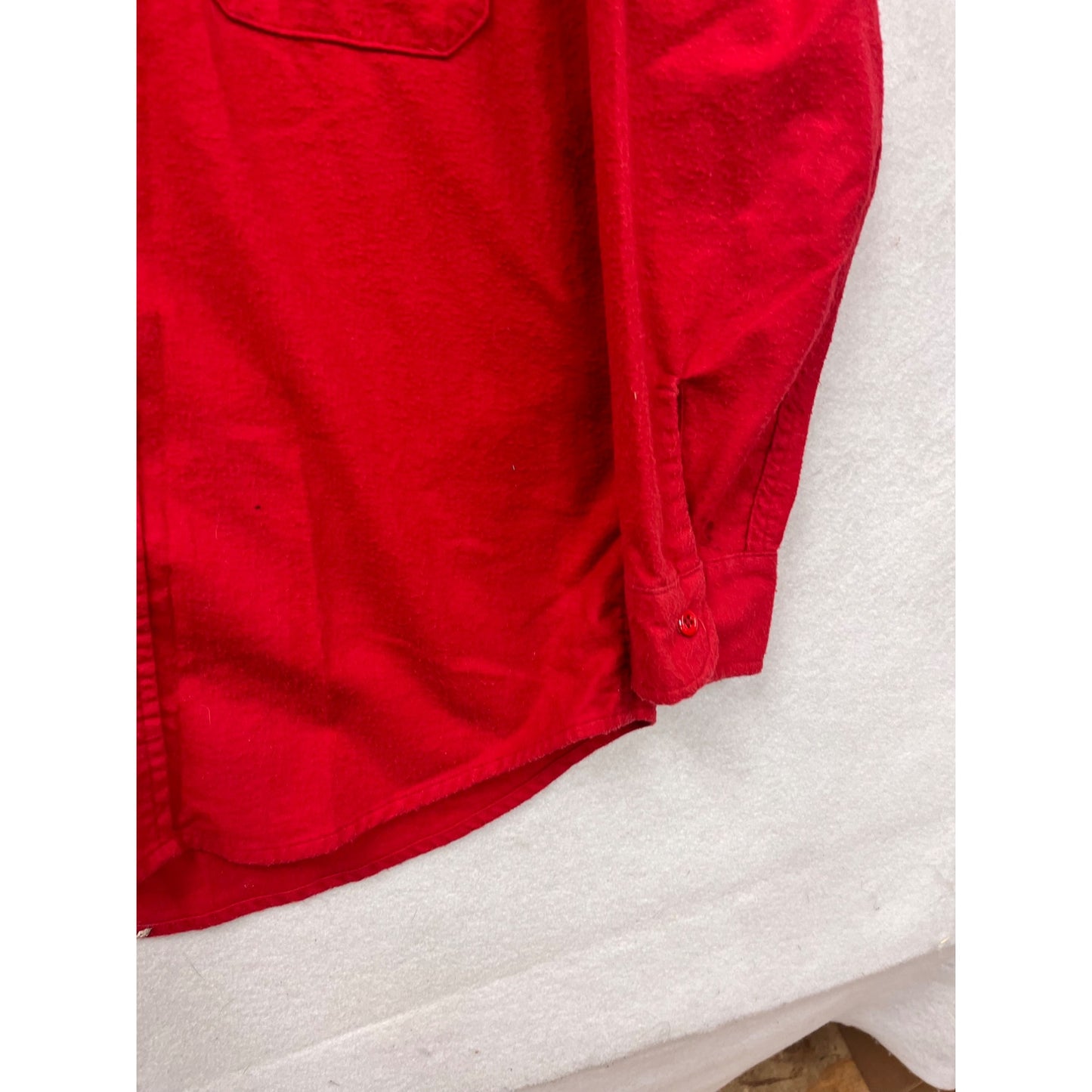 Scheels Sports Outfitters Red Button-Up Mens Shirt Size L #8968