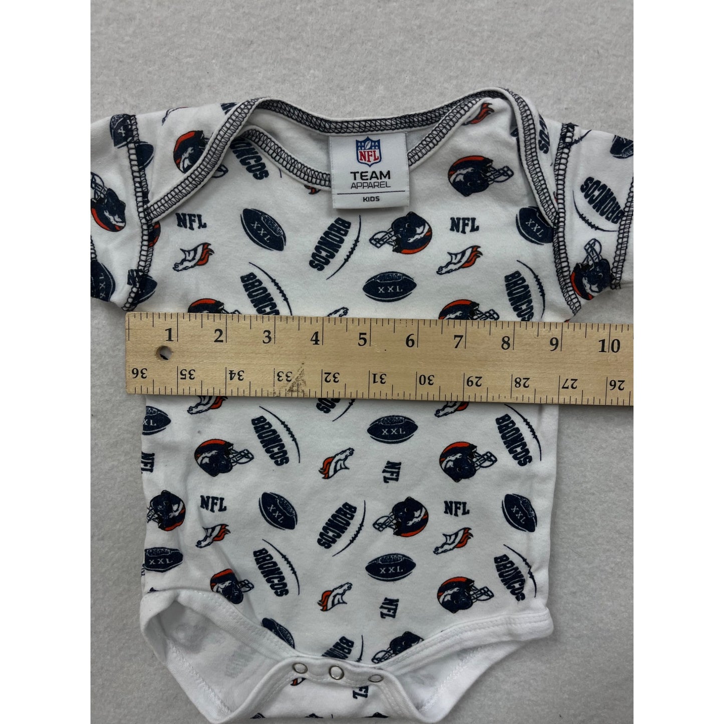 NFL Team Apparel Baby Broncos Print bodysuit 0-3M #6449