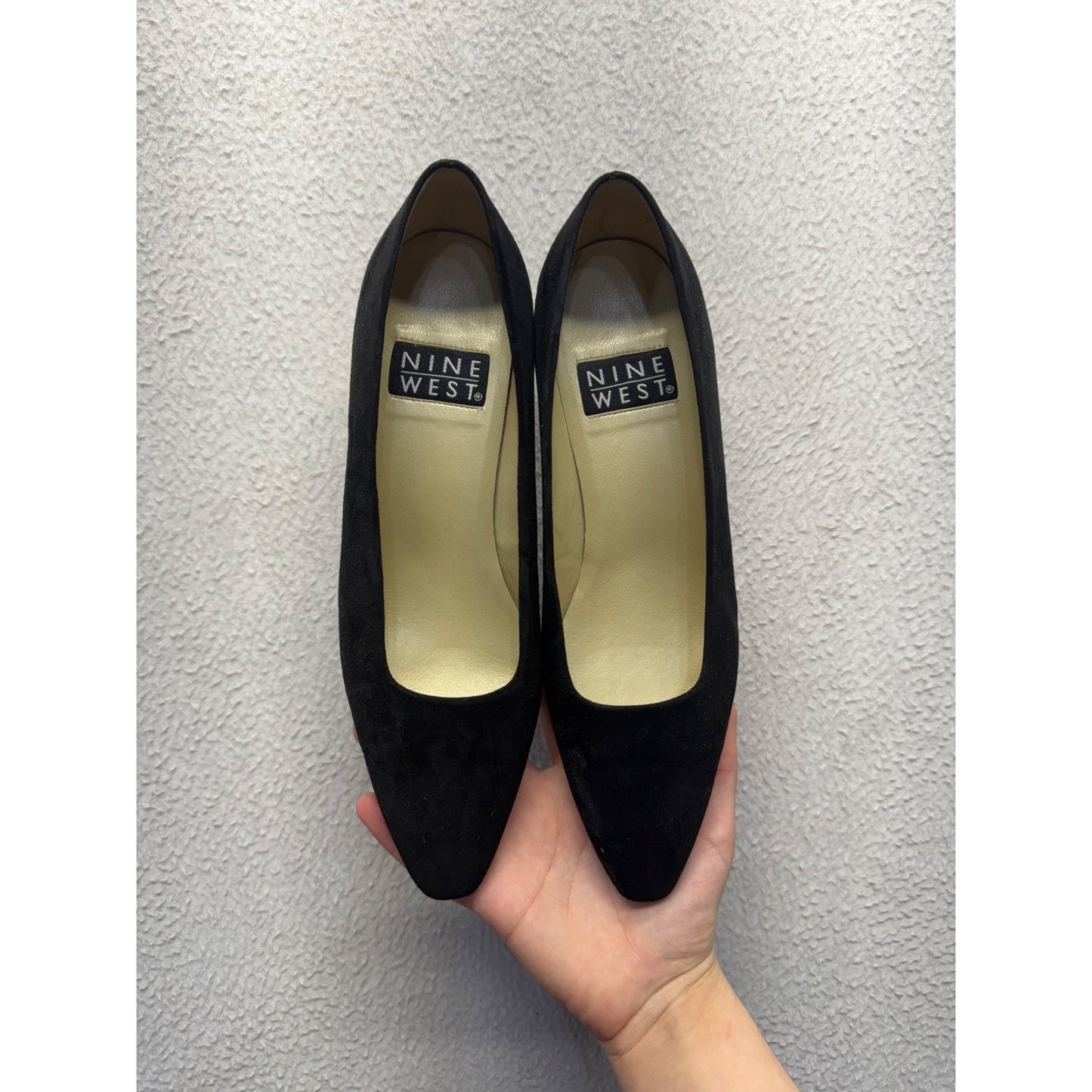 Nine West Black Suede Heels Pointed Toe Slip-On Shoes 7M #9617