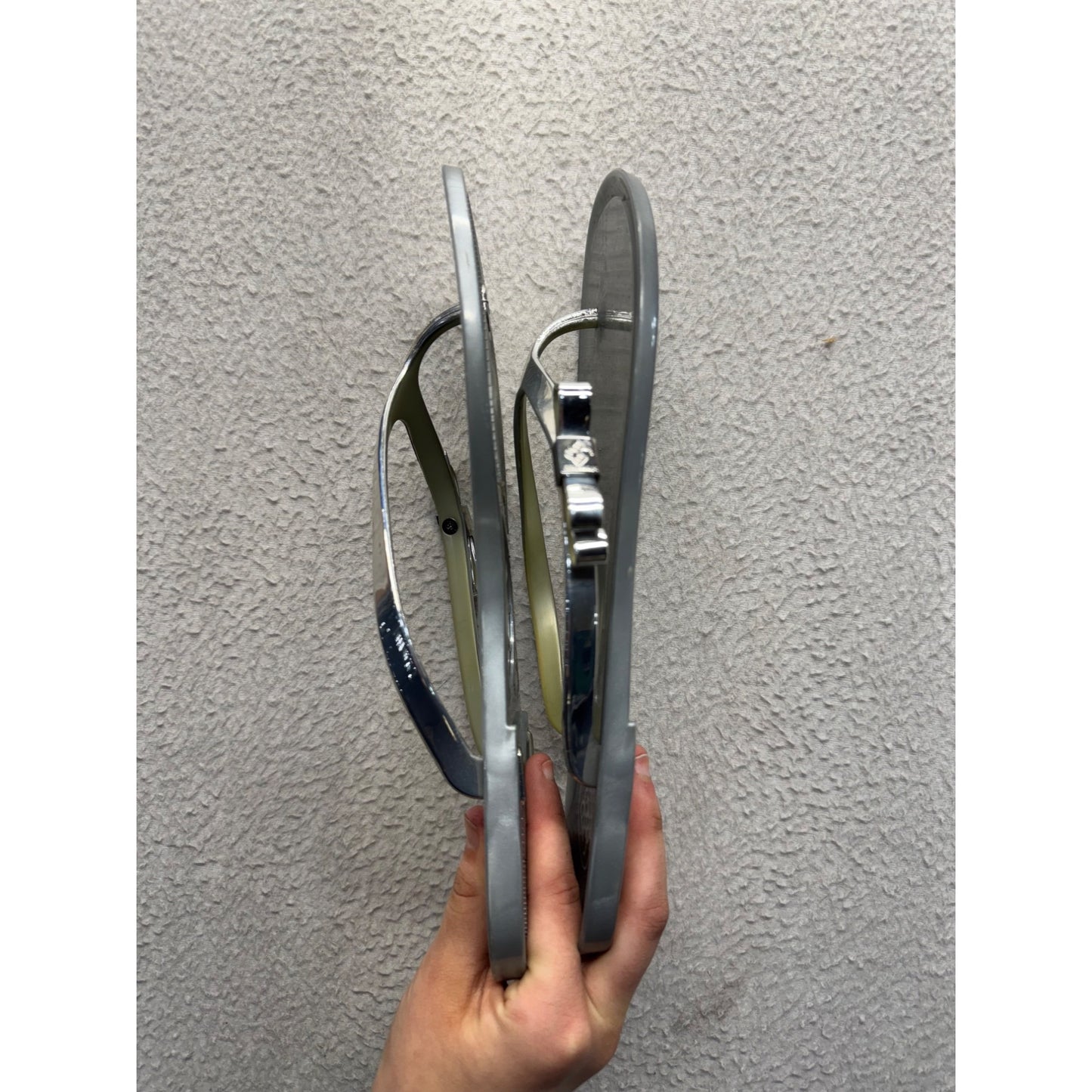 Silver Metallic Bow Jelly Sandals With Olive Straps Size M #9395