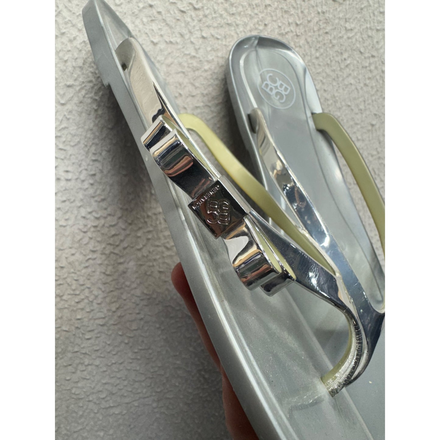 Silver Metallic Bow Jelly Sandals With Olive Straps Size M #9395