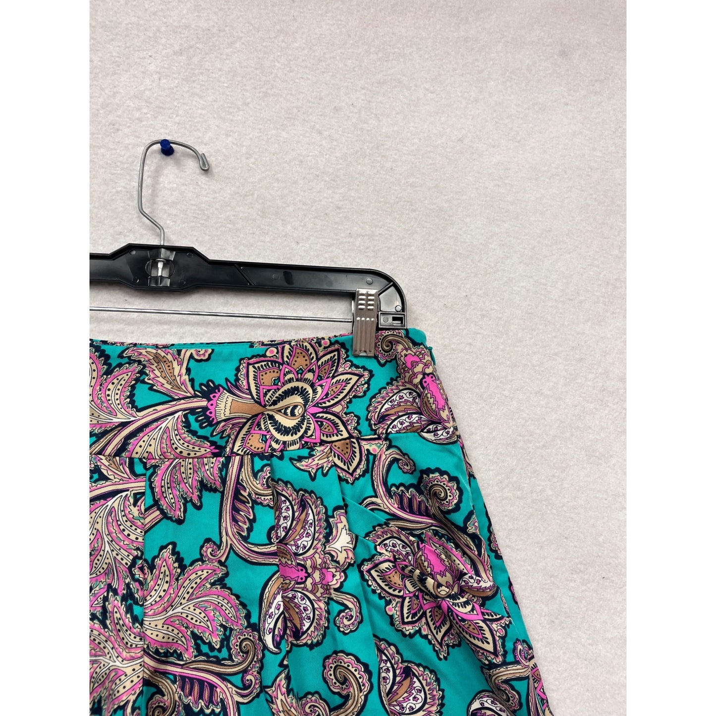 Loft Paisley Print Shorts Size 4 #493A