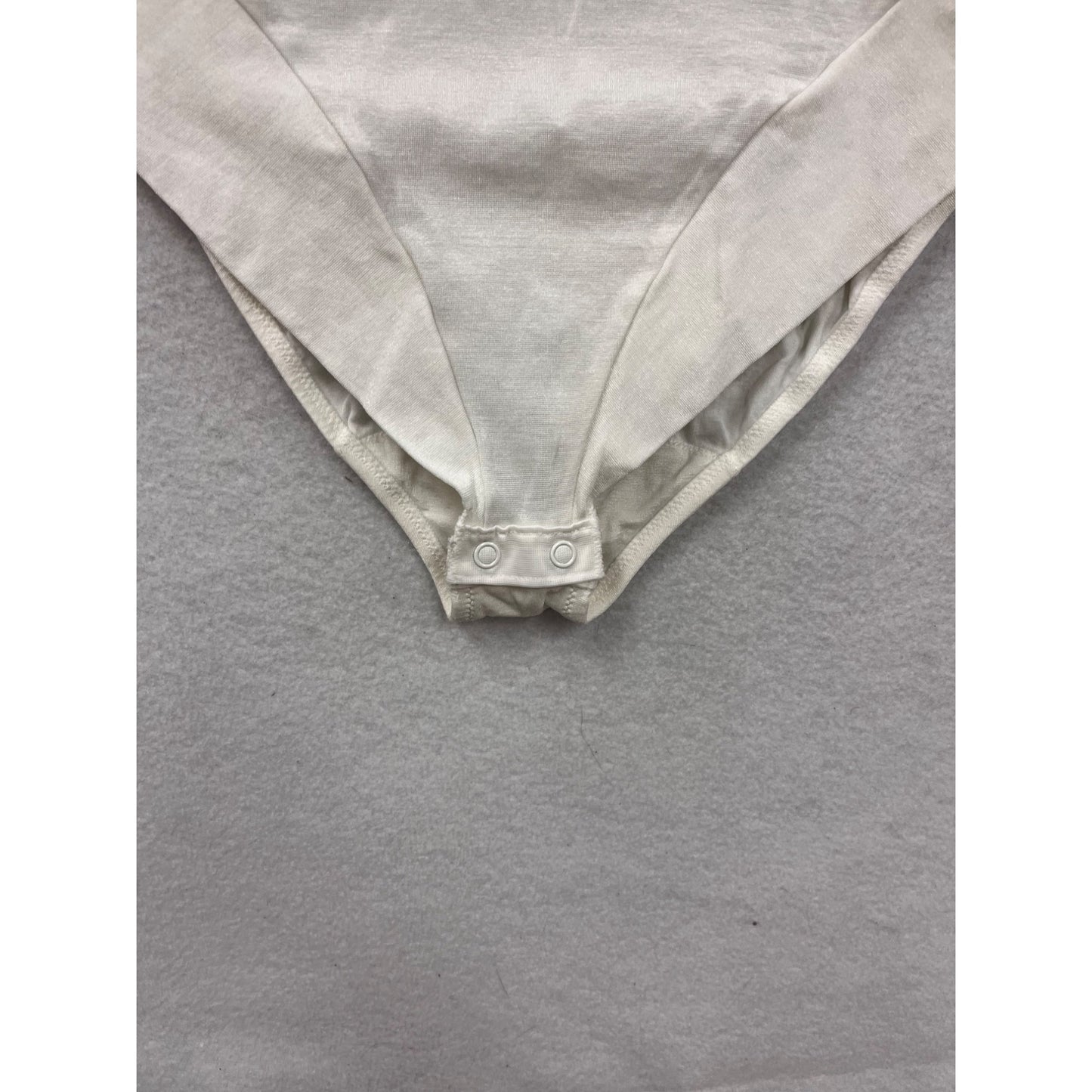 Wacoal Womens White Sleeveless Bodysuit With Snap Closure Size L #8898