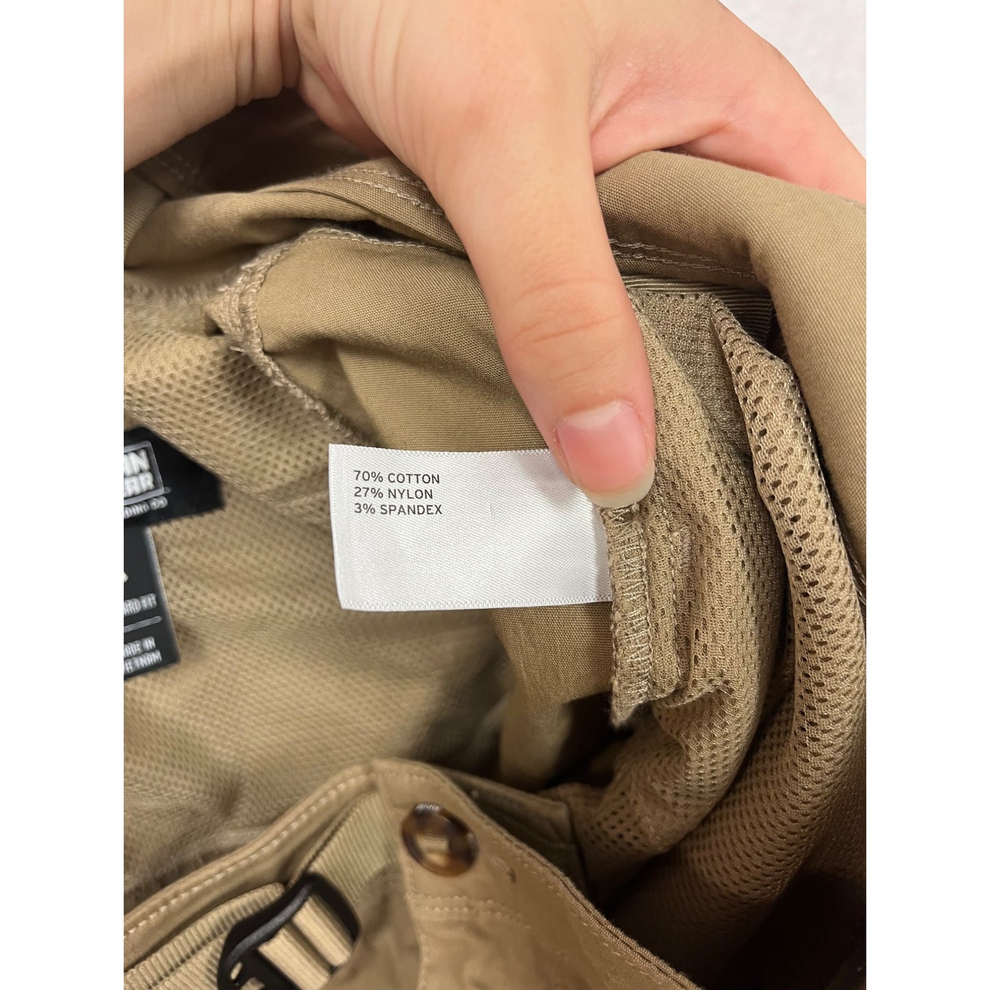 Alaskan Hardgear Cargo Shorts Tan Size 34 #8951