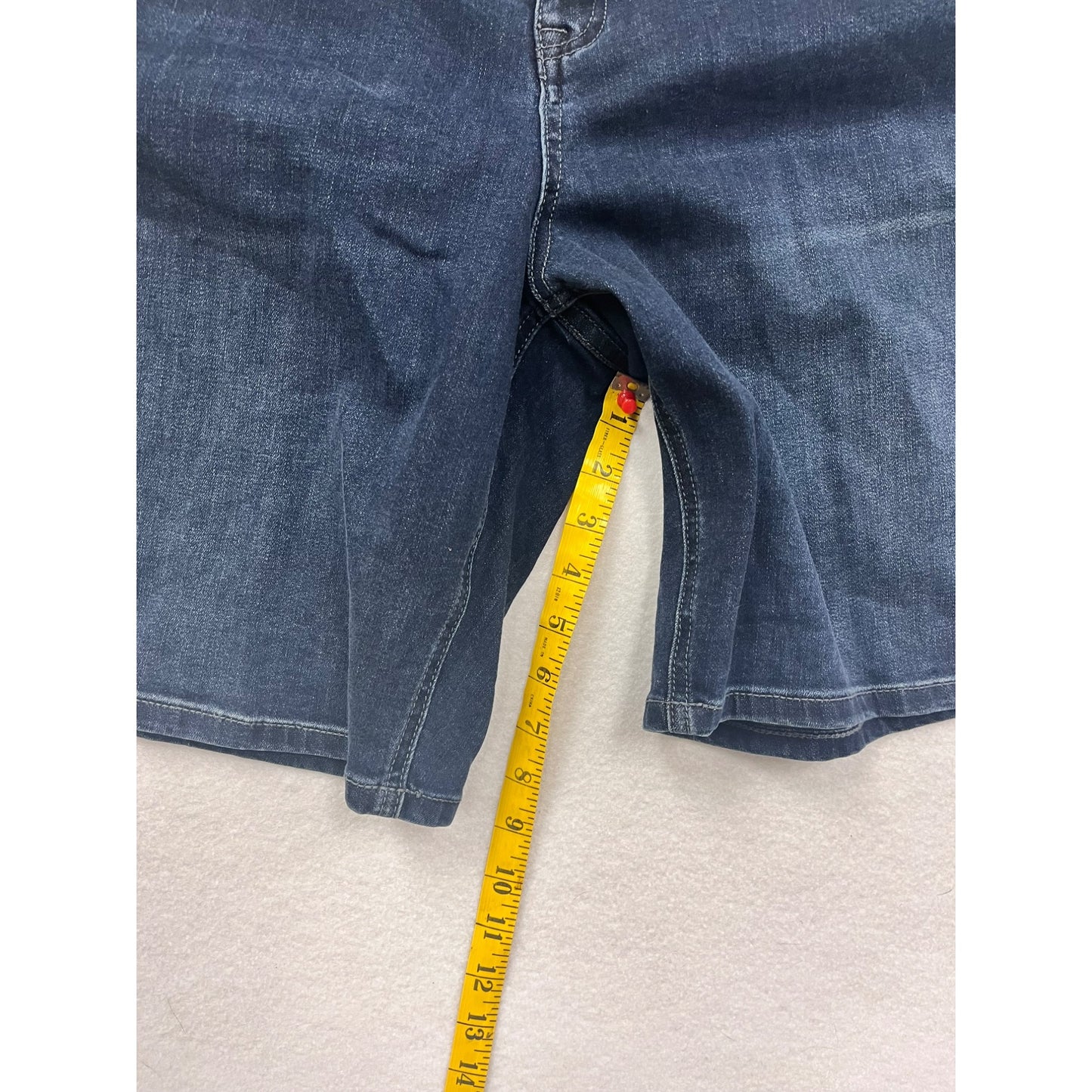 Women’s NWT Lane Bryant Denim Shorts #6014