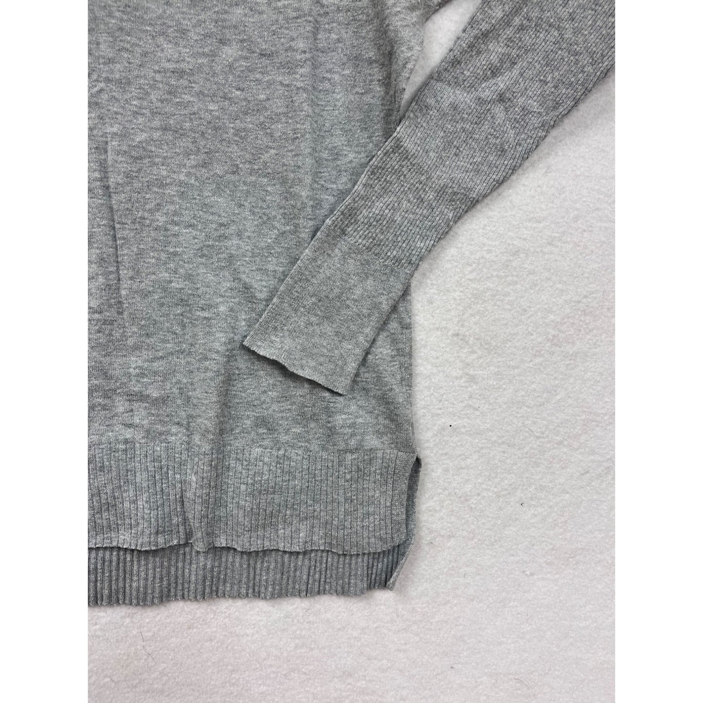 Victorias Secret Gray Lightweight Sweater S/P #8866