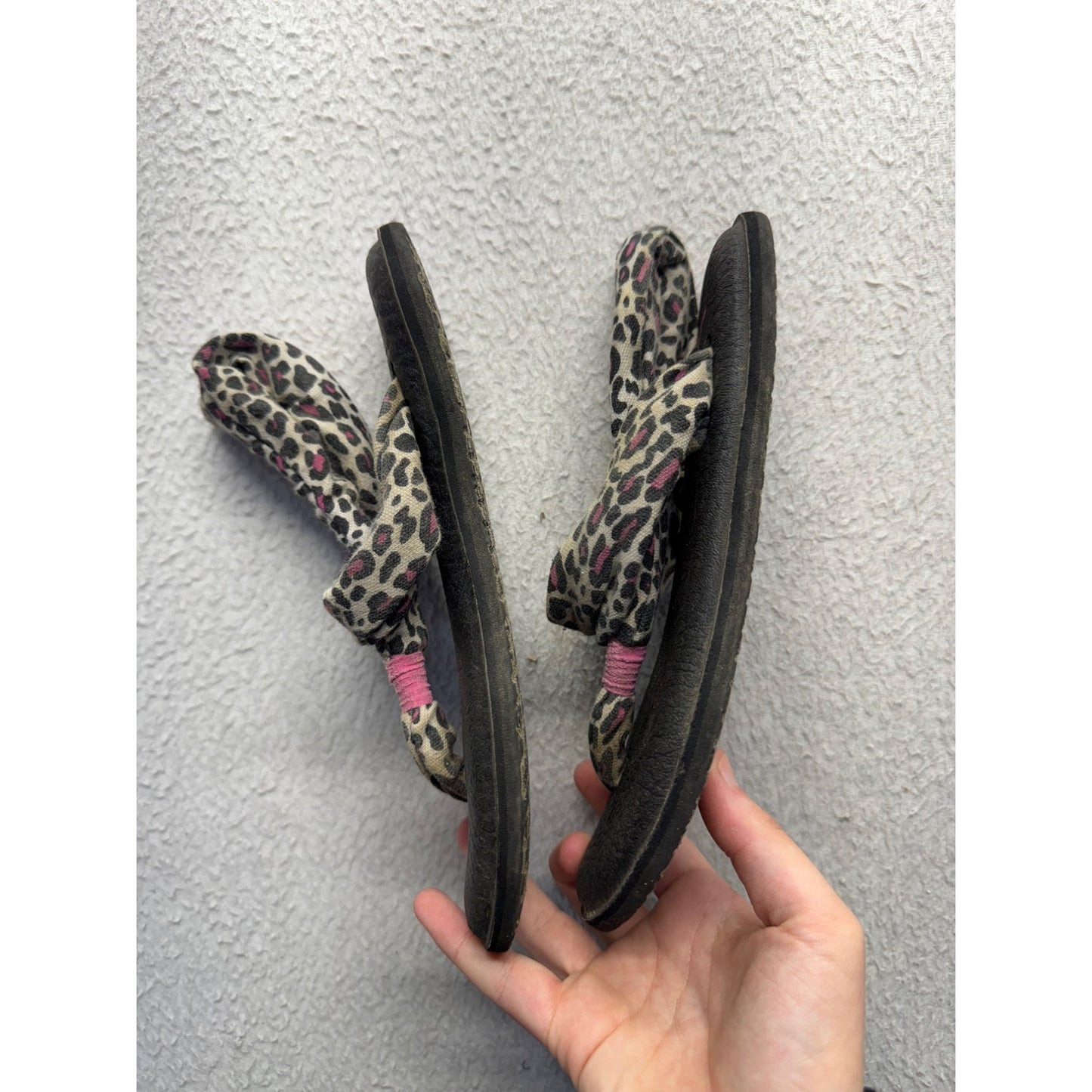 Sanuk Yoga Sling 2 Leopard Print Womens Sandals Black Sole Size 8 #404B