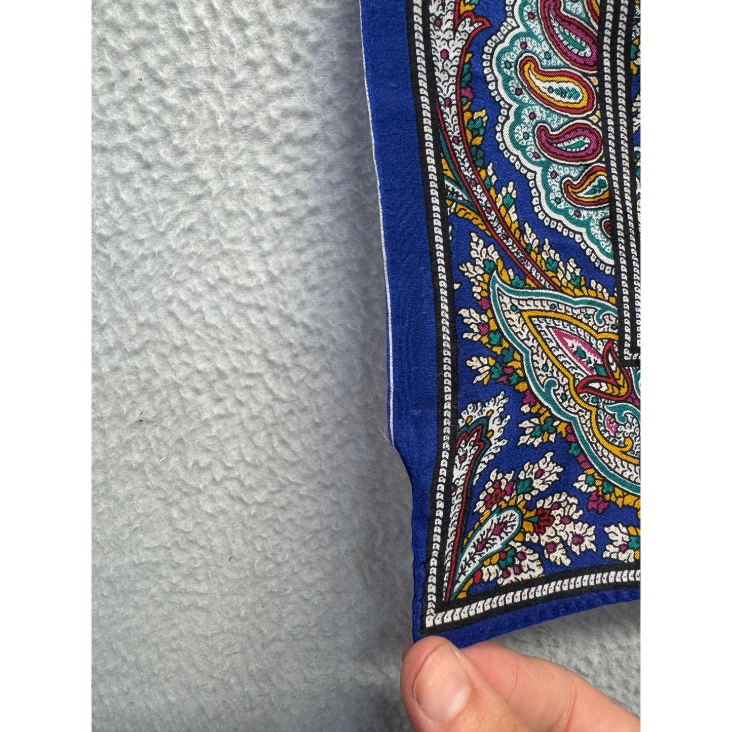 Club 7 Echo Paisley Print Square Scarf Multicolor Bohemian Style #46B