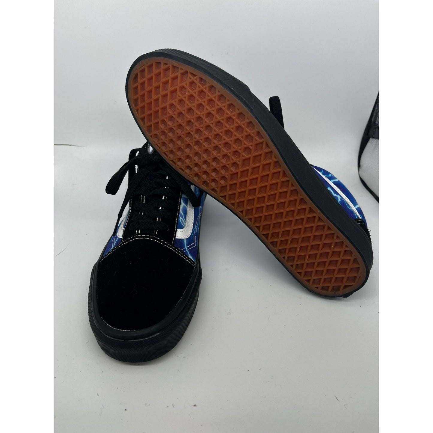 Men’s Lightning Print Low-Top Vans #2538