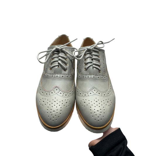 Gray Wingtip Oxford Shoes With Perforated Detailing & Chunky Rubber Sole #9405