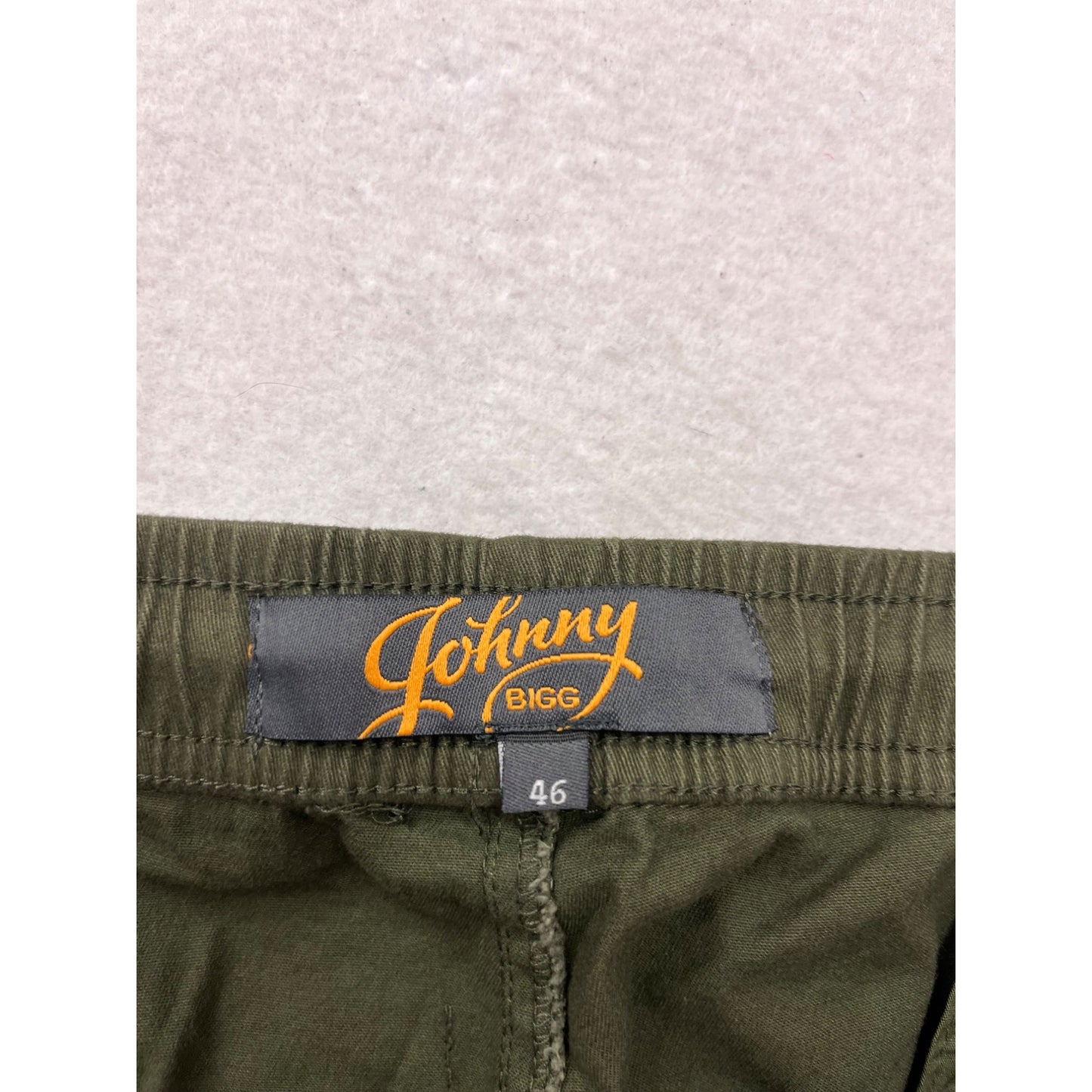 Johnny Bigg Mens Olive Green Elastic Waist Shorts Size 46 #785A